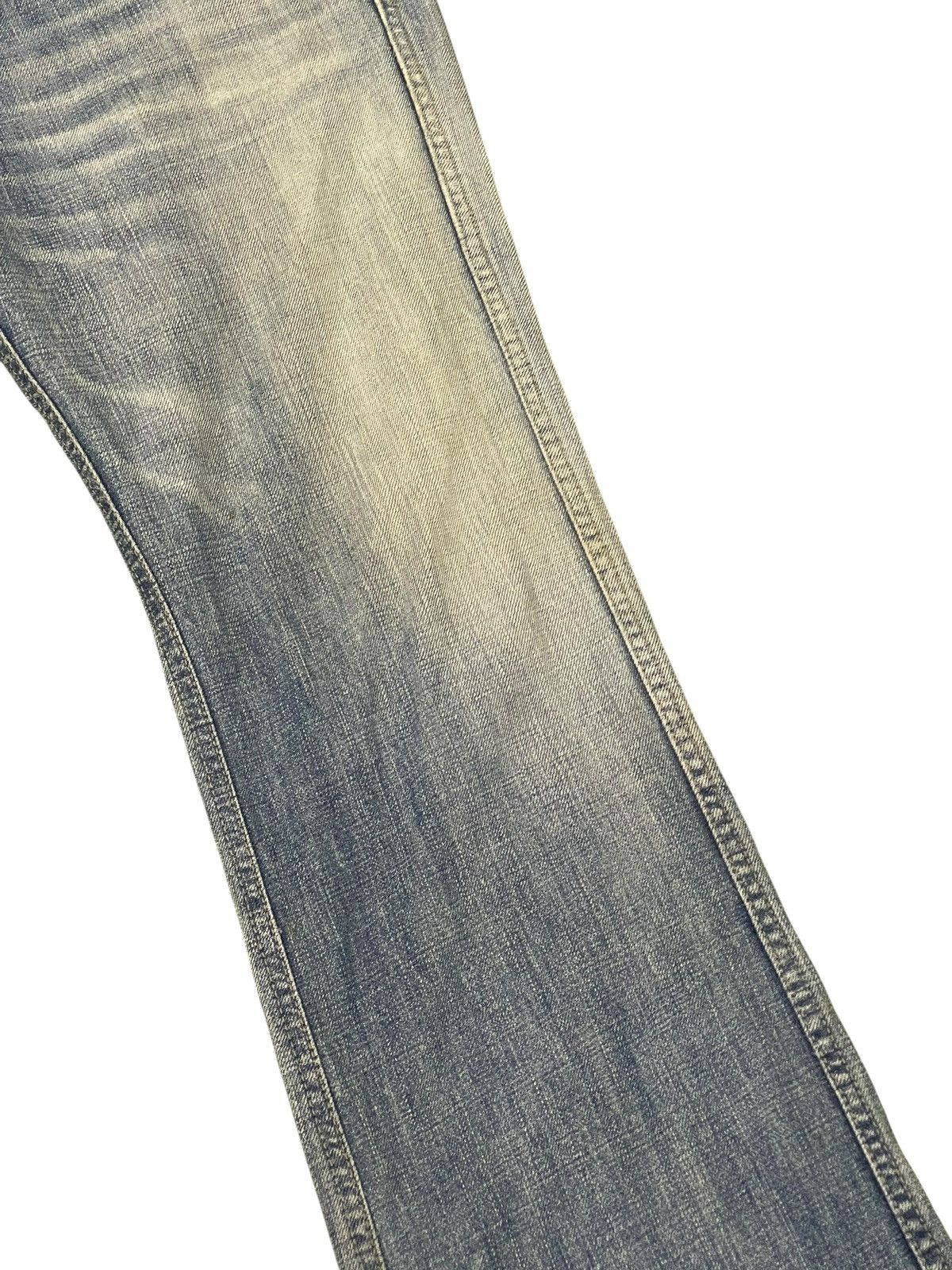 Paul Smith Flare Jeans R Newbold Paul Smith Faded Distres Boot Cut 1🟦9 Size US 32 / EU 48 - 7 Thumbnail