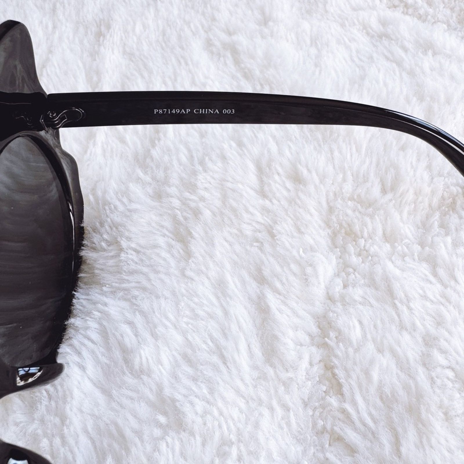 Other Eliza Black Butterfly-shaped Sunglasses Size ONE SIZE - 5 Thumbnail