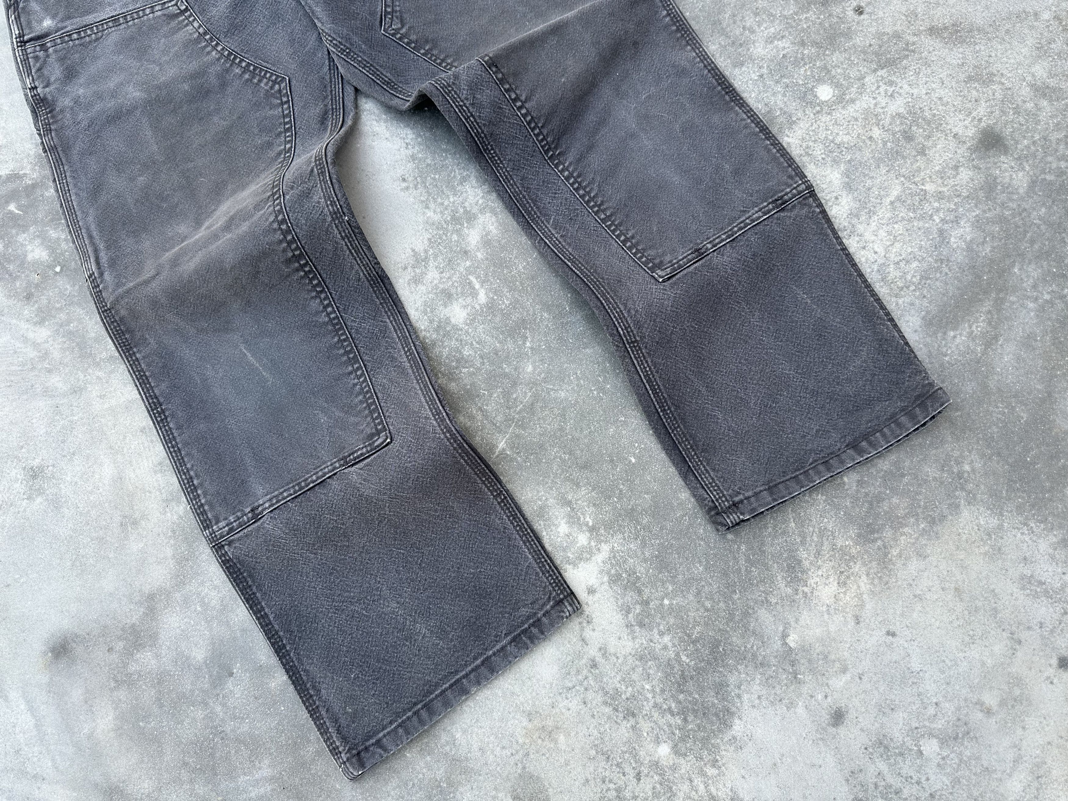 Carhartt Vintage faded black Carhart double knee Size US 33 - 9 Thumbnail
