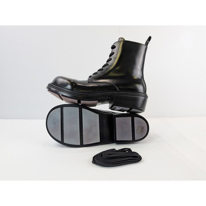 Bottega Veneta o1rshd1 Fireman Ankle Boots in Brushed Vinyl Black Size US 9 / EU 42 - 14 Thumbnail