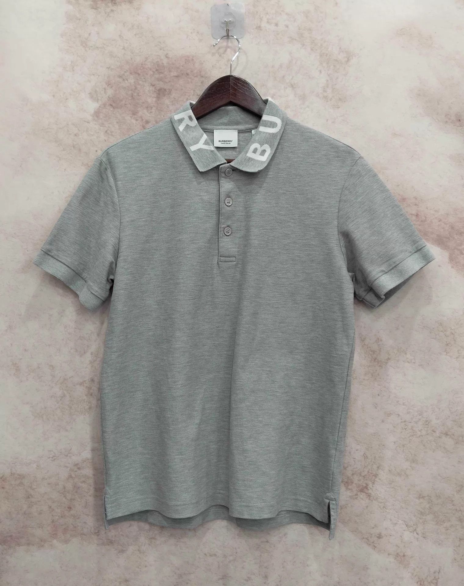 Burberry Burberry Gray Logo Short Sleeve Polo Shirt M 95 New Size US M / EU 48-50 / 2 - 1 Thumbnail
