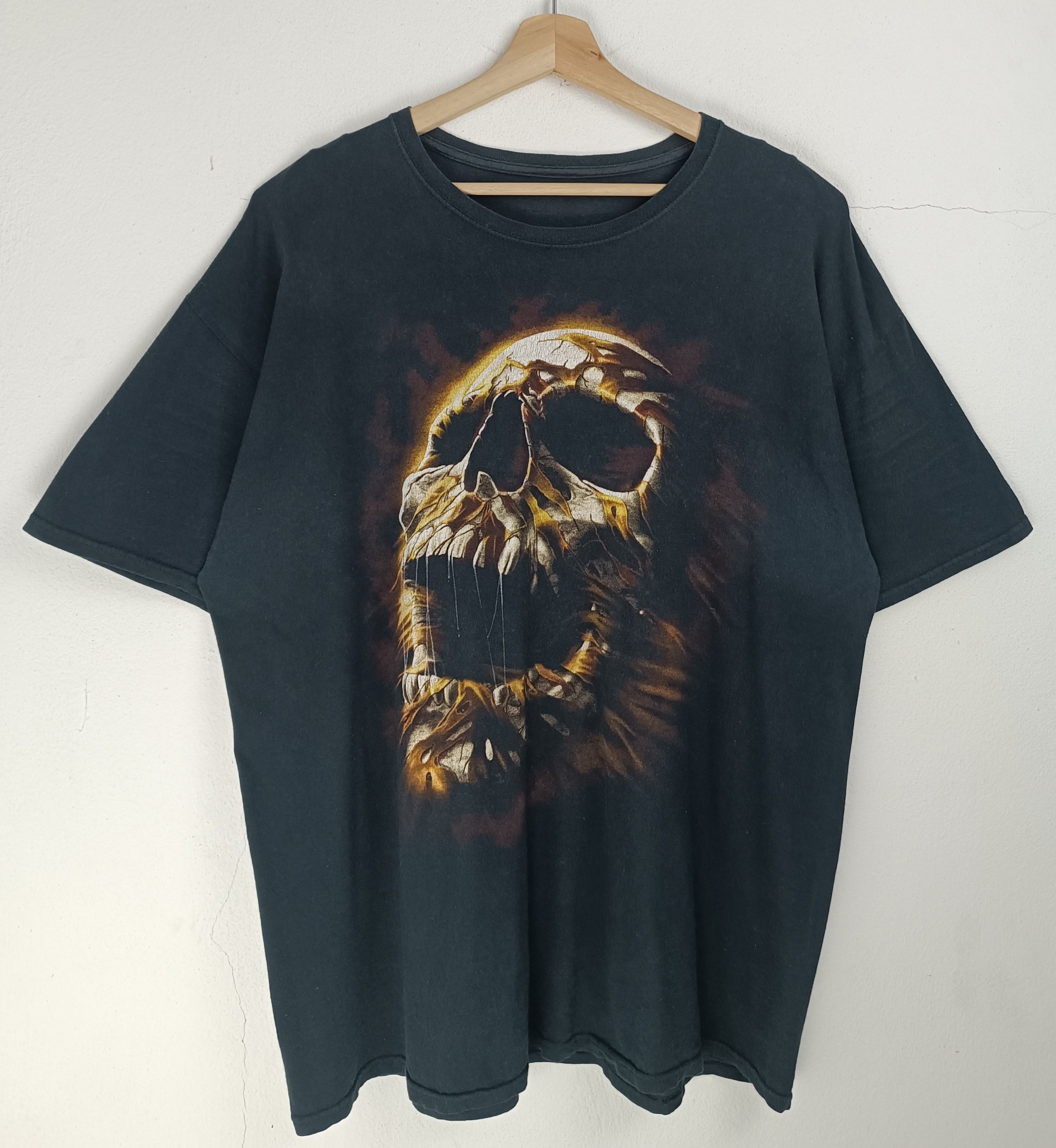 Vintage VINTAGE Y2K SCREAMING SKULL AFFLICTION METAL PUNK ROCK TEE Size US XL / EU 56 / 4 - 3 Thumbnail