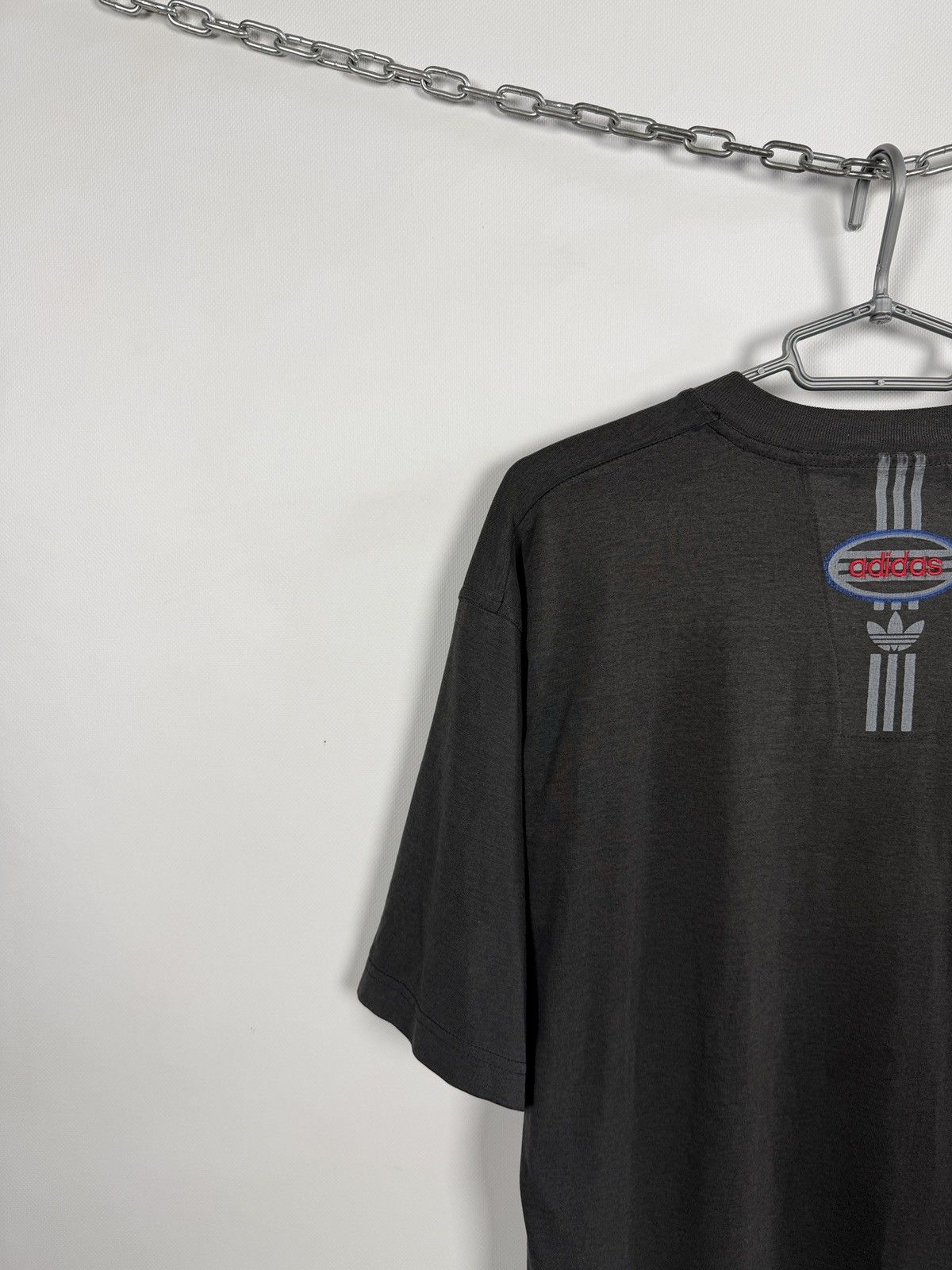 Adidas Adidas Vintage 90s T-Shirt Retro Three Stripes Trefoil Logo Size US XL / EU 56 / 4 - 13 Thumbnail