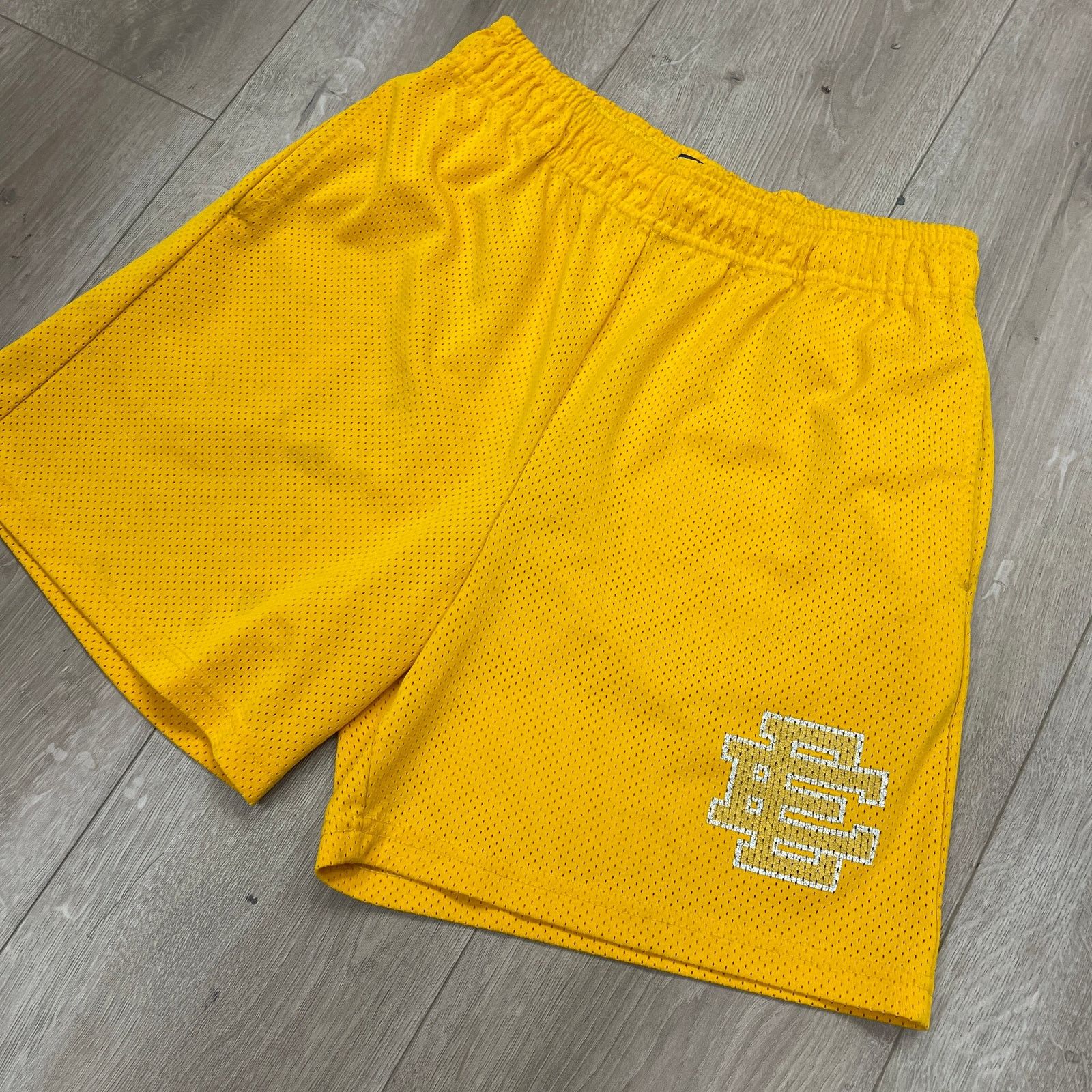 Eric Emanuel Eric Emanuel EE Shorts Gold Yellow size Large L B6 Size US 30 / EU 46 - 2 Thumbnail