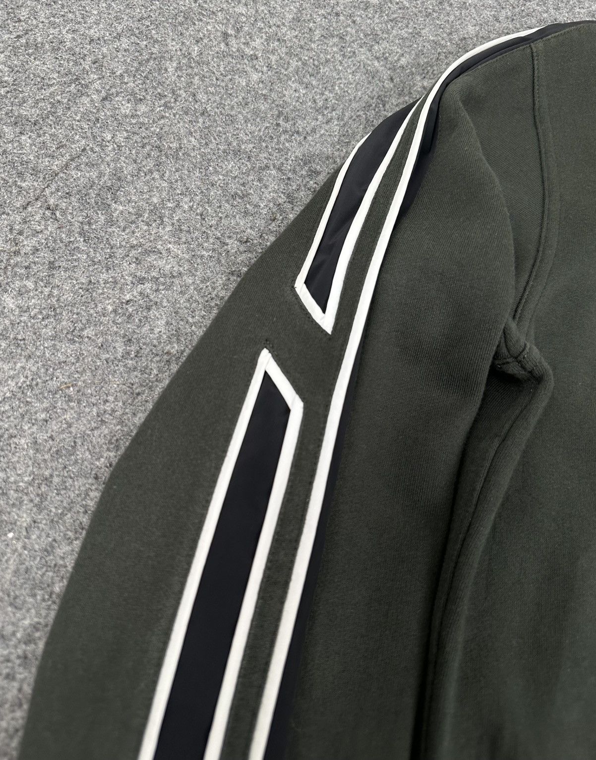 Hermes Hermes - Sport Series F/W21 - Run “H” Sweater - Army Green Size US M / EU 48-50 / 2 - 4 Thumbnail
