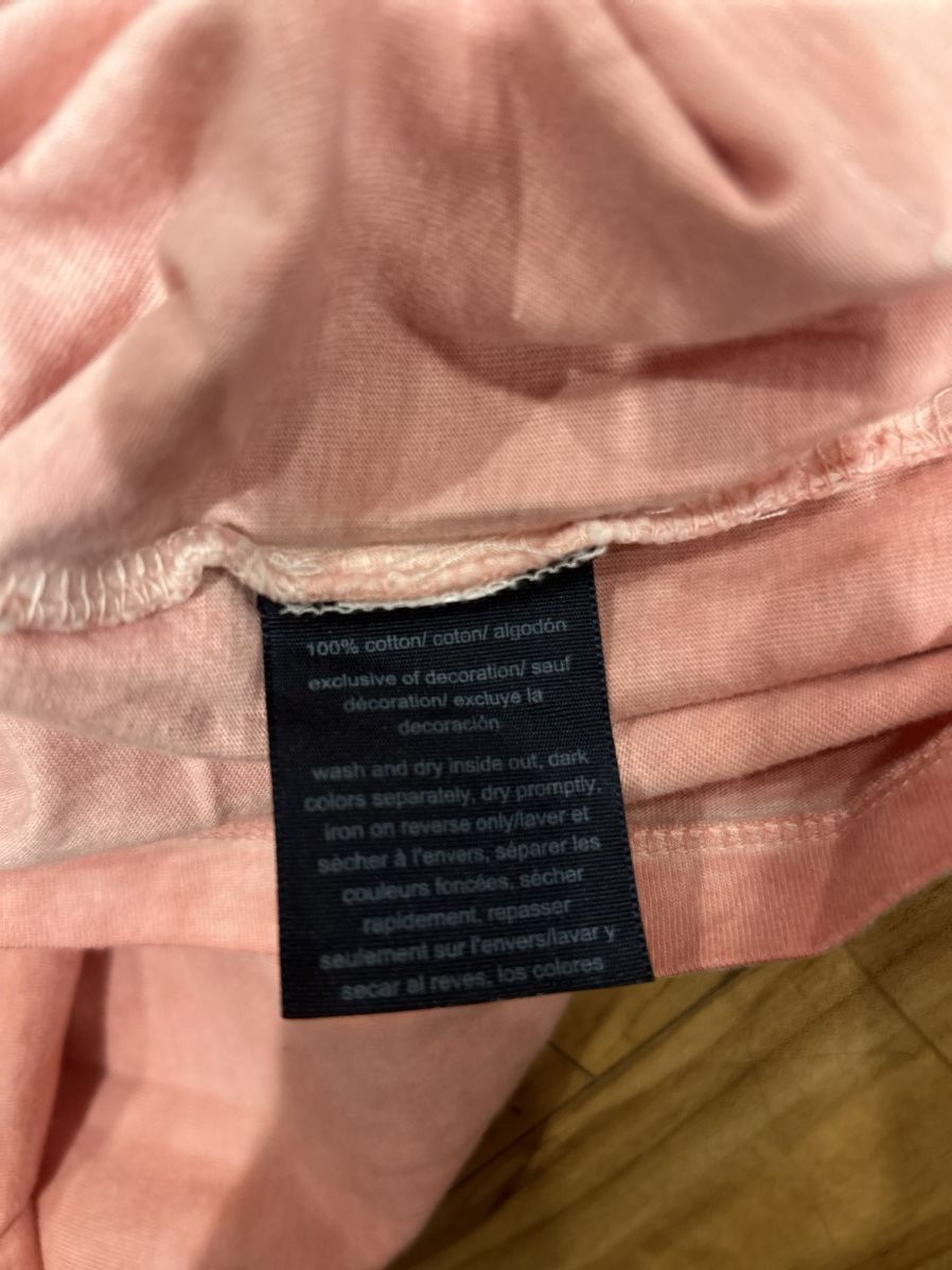 Tommy Hilfiger Tommy Hilfiger Casual Coral V-Neck Graphic T-Shirt Size XL Size XL / US 12-14 / IT 48-50 - 8 Thumbnail