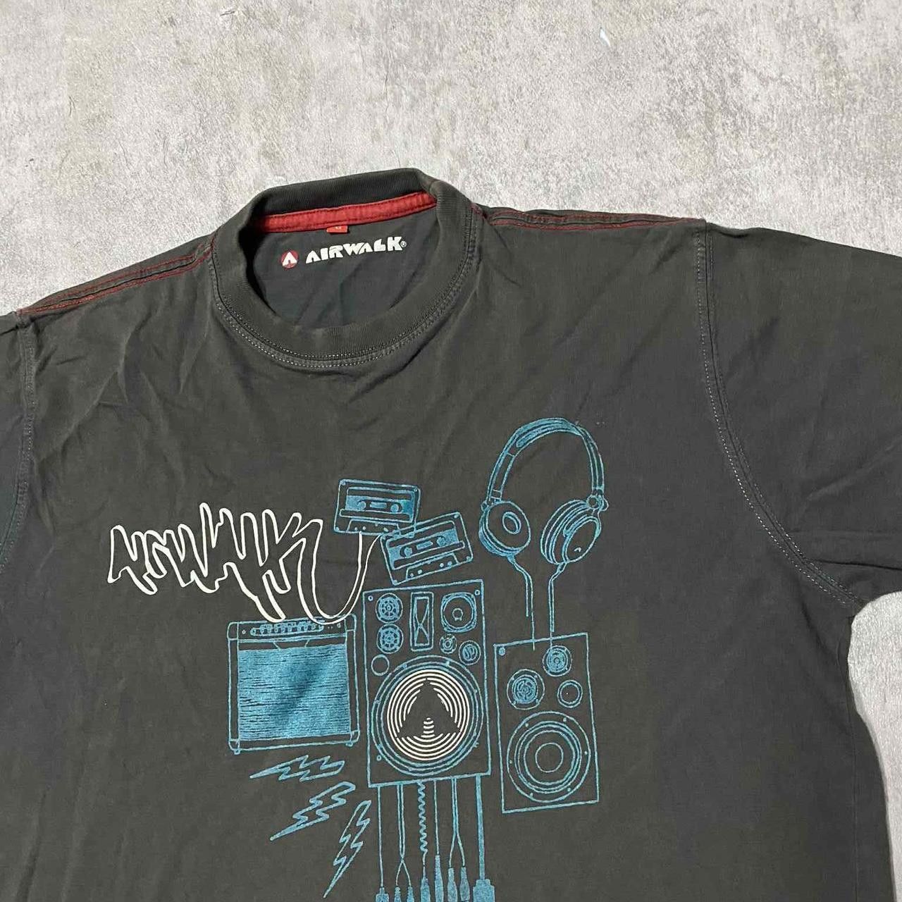 Other Black and blue vintage Airwalk skater t-shirt Size US M / EU 48-50 / 2 - 2 Thumbnail