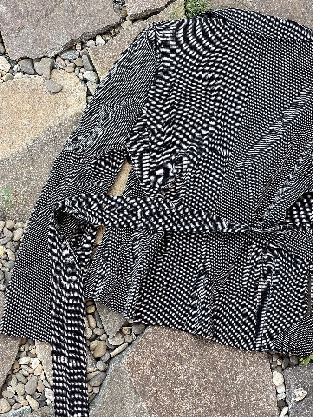 Max Mara Max Mara wool belt grey blazer Size M / US 6-8 / IT 42-44 - 12 Thumbnail