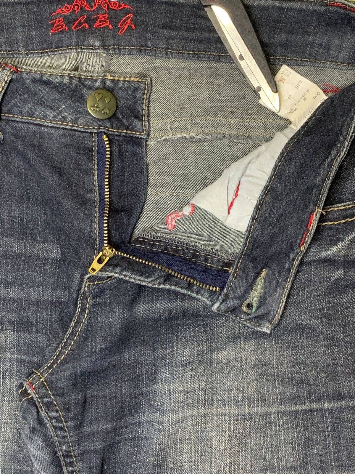 Japanese Brand Vintage Japanese Brand Faded Wash Embellished Jeans Size 31" - 11 Thumbnail