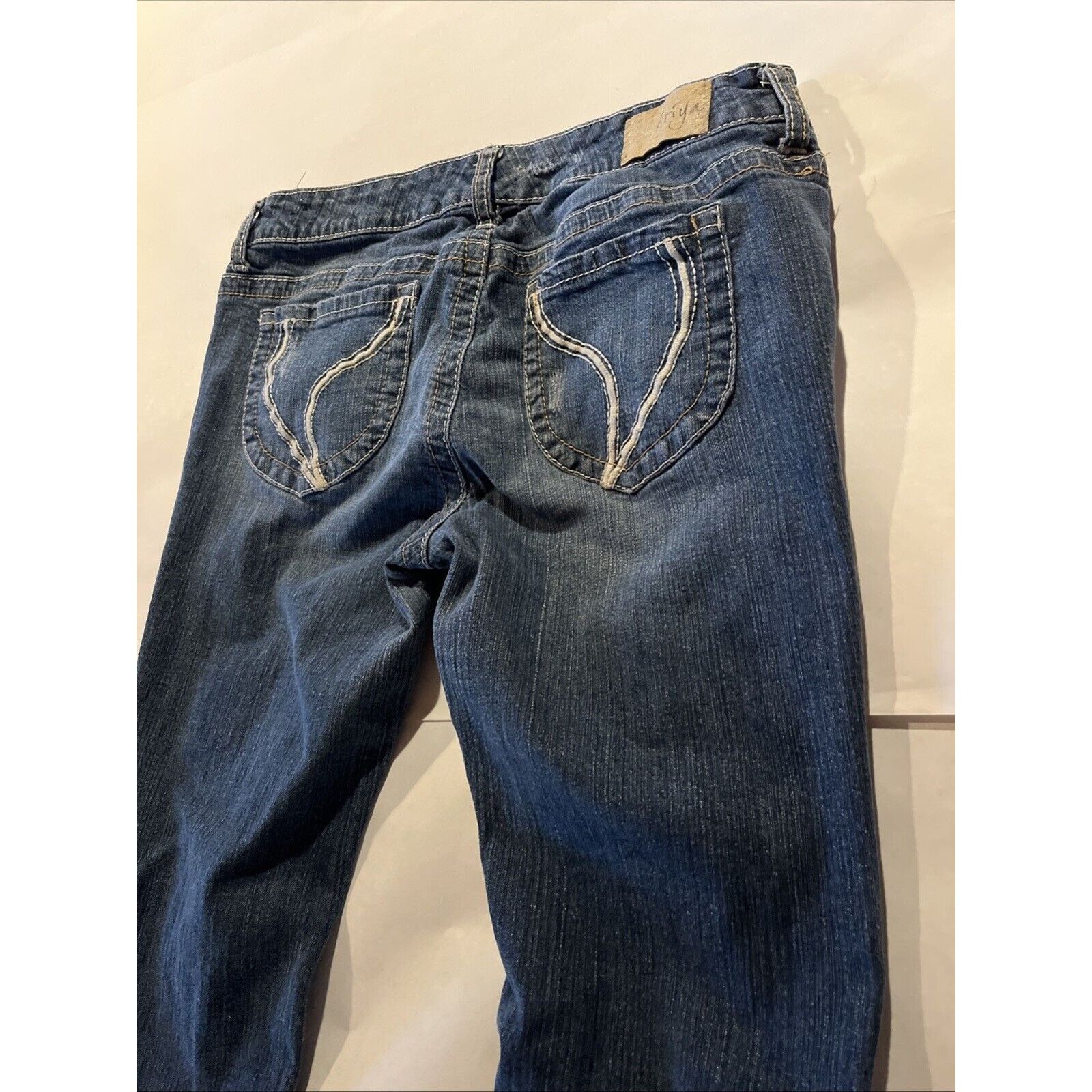 Other Ariya Jeans Women’s 11 / 12 Blue Denim 29x27 Distressed Size 29" - 13 Thumbnail