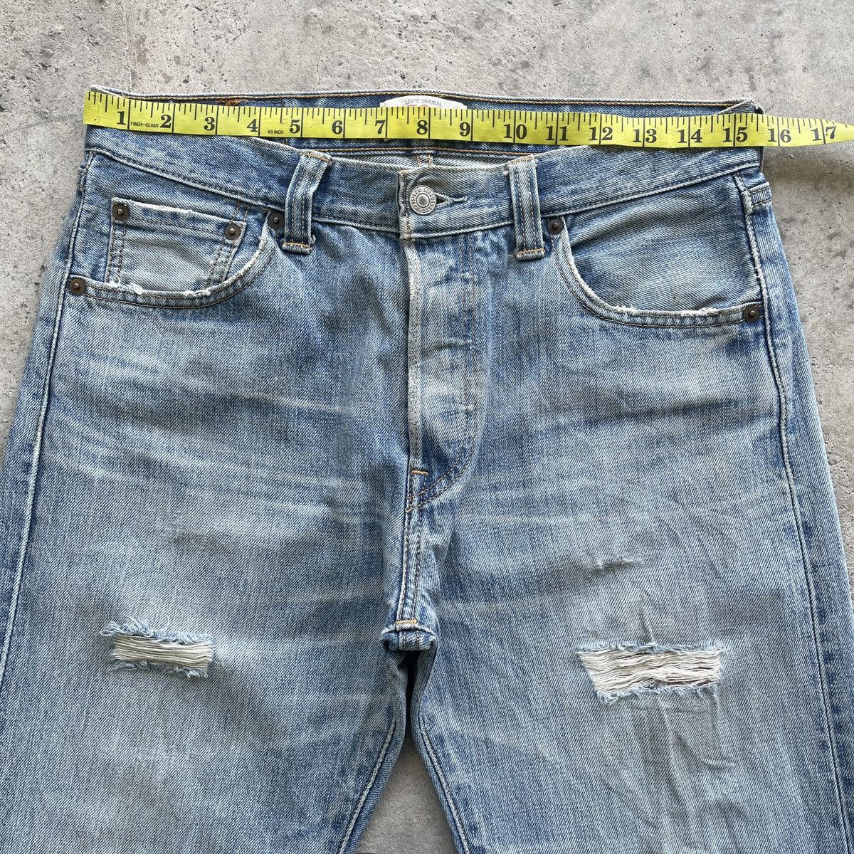 Levi's Vintage Clothing W31 Vintage Levi’s 501 Faded Denim Pants Distressed Jeans Size US 31 - 7 Thumbnail