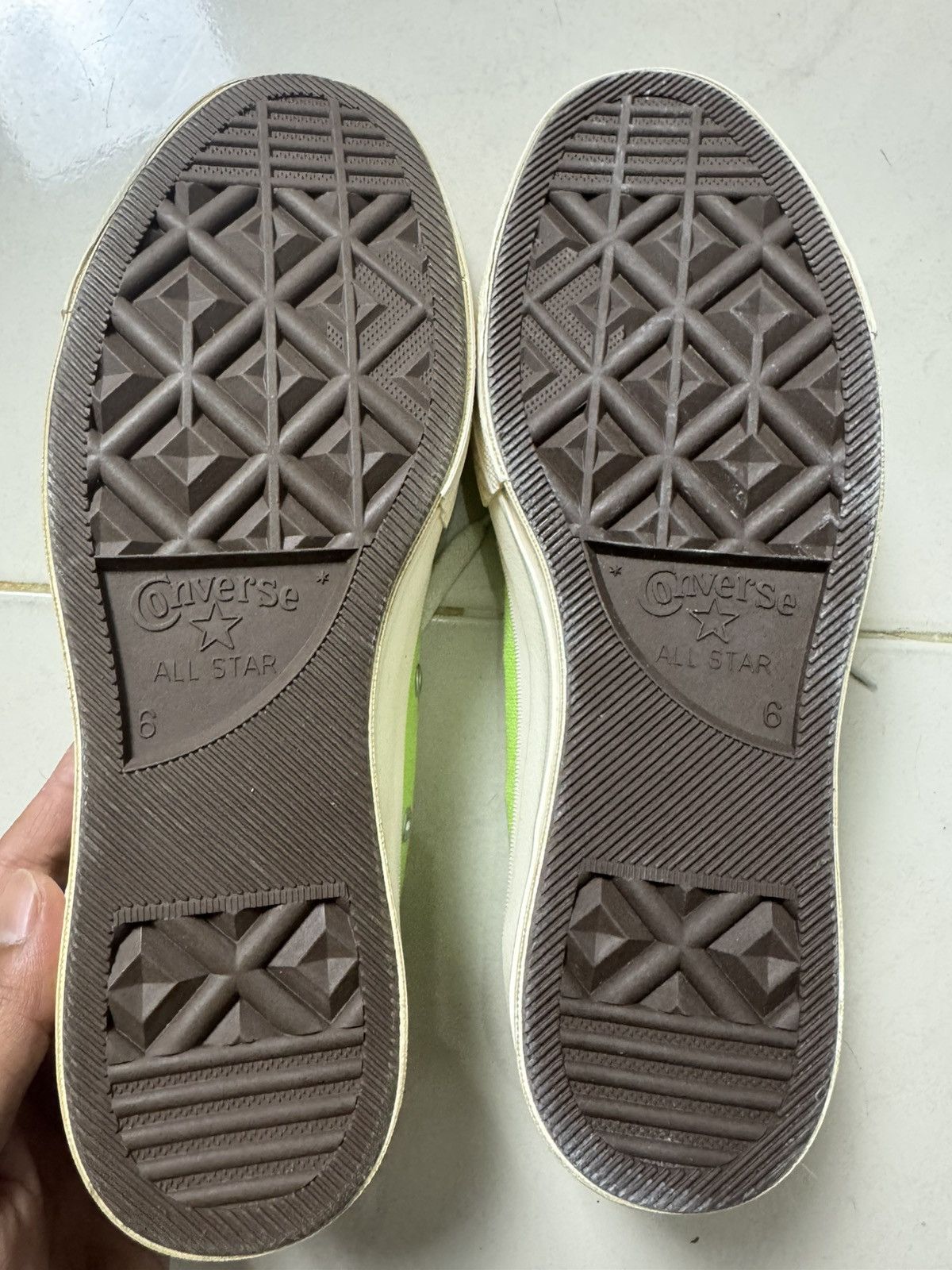 Comme des Garcons Comme des Garçons PLAY x Converse Chuck Taylor All-Star Size US 6 / EU 39 - 5 Thumbnail