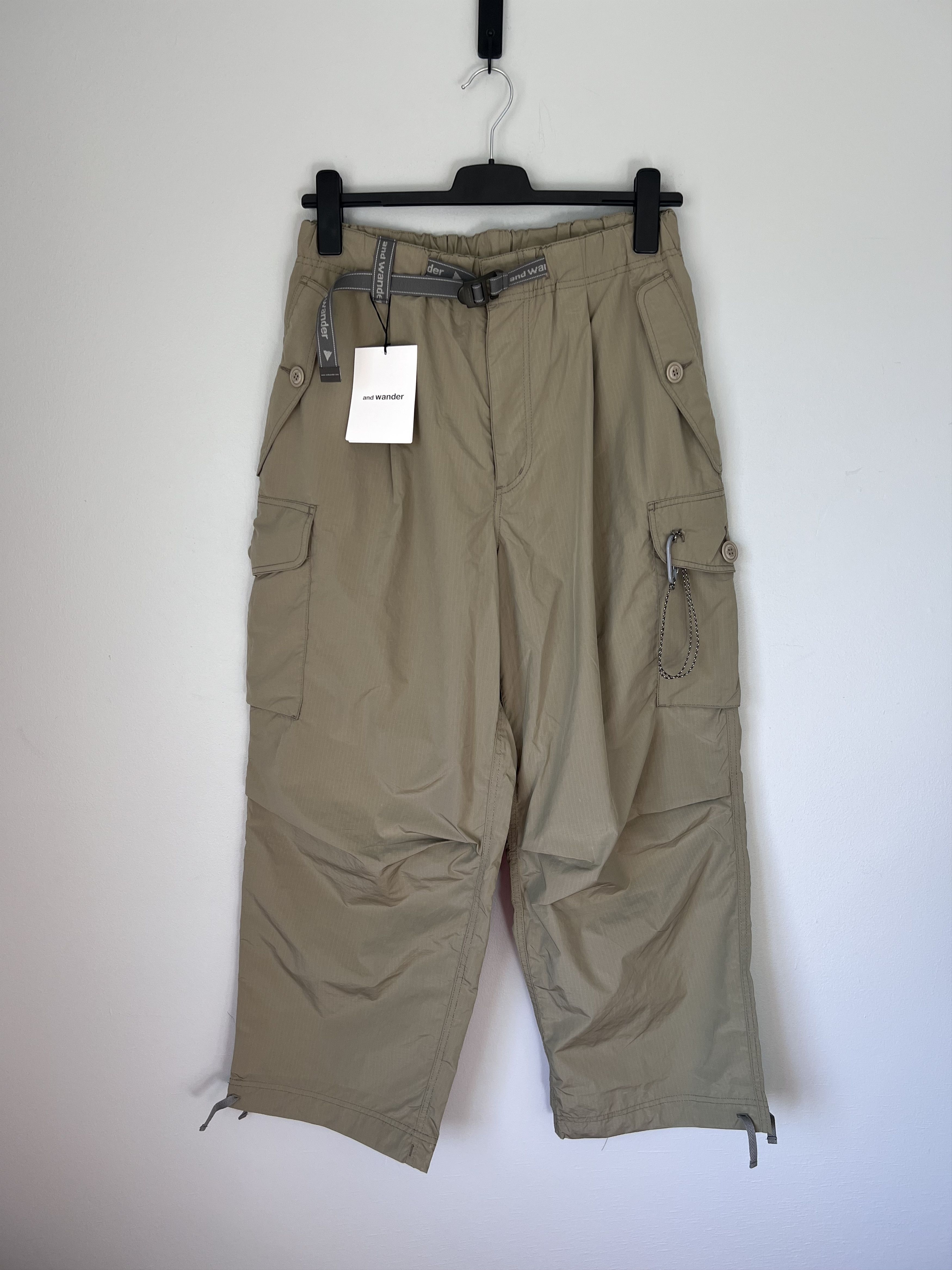 And Wander and Wander Oversized Cargo Pants in Beige Size US 33 - 1 Thumbnail