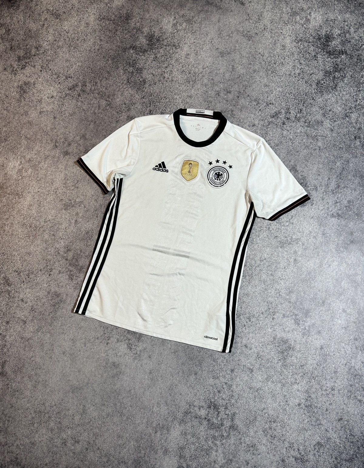 Adidas Adidas Germany 15/16 Jersey Blokecore Rare Style Casual S Size US S / EU 44-46 / 1 - 1 Thumbnail