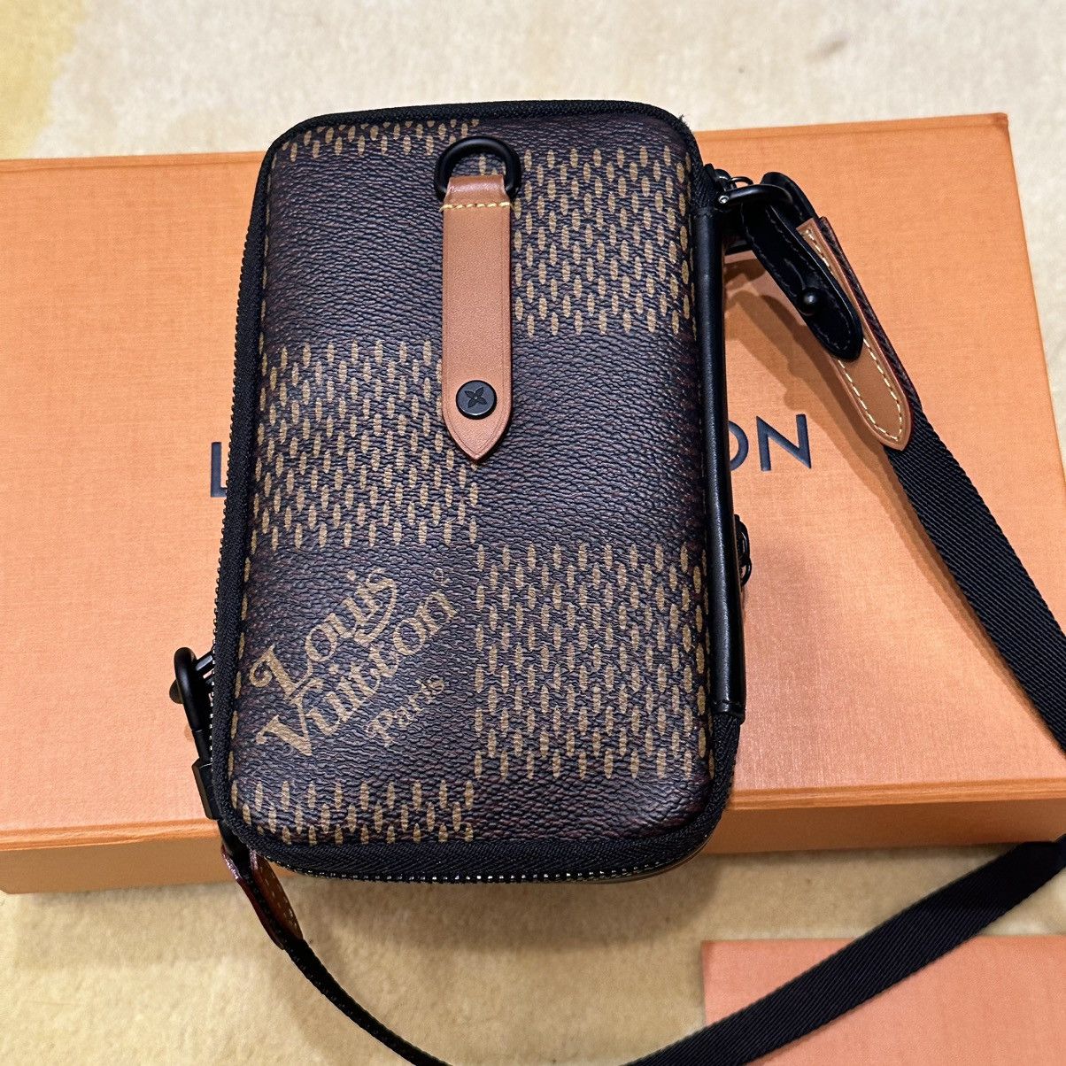 Louis Vuitton × Nigo Louis Vuitton x Nigo Double Phone pouch Size ONE SIZE - 4 Thumbnail