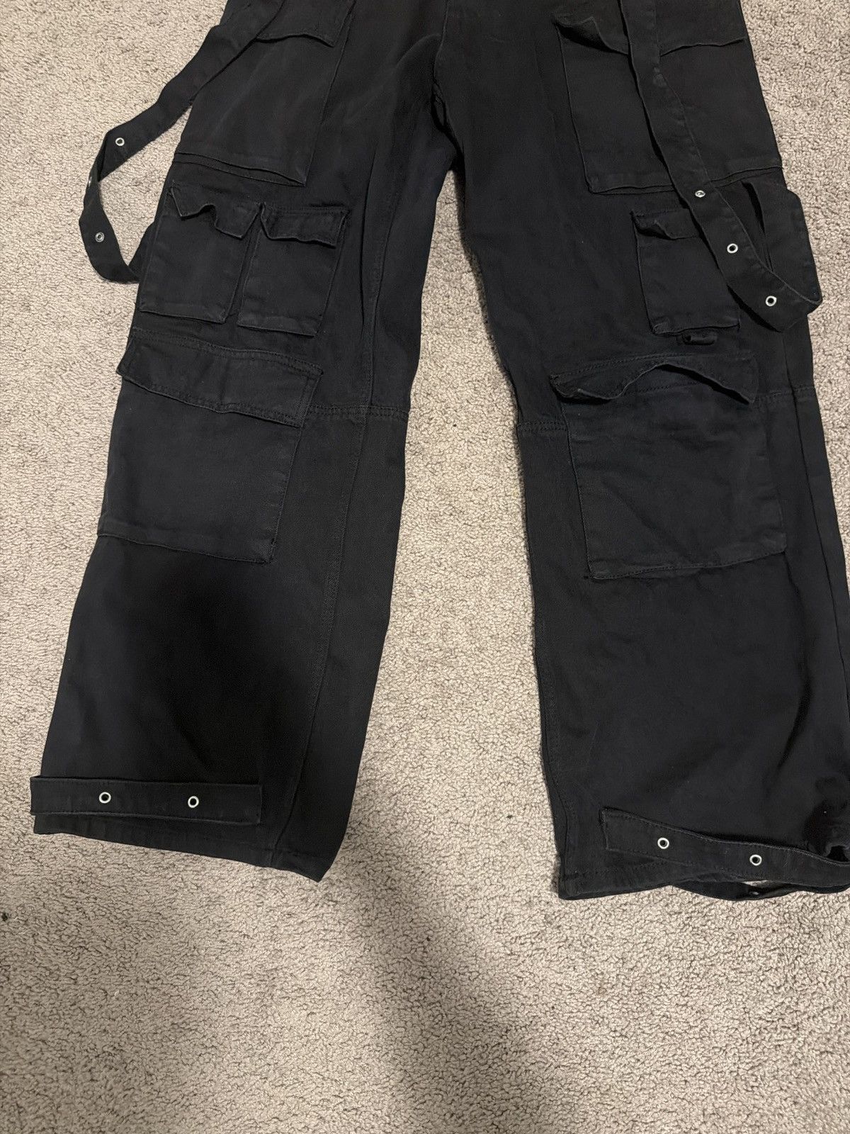 Other Black oversized leg cargo pants Size US 34 / EU 50 - 3 Thumbnail