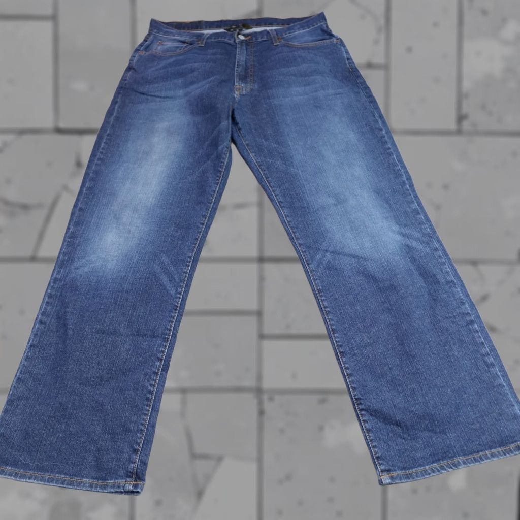 Lucky Brand Lucky Brand Jeans 34 x 30 Blue Classic Fit Zip Fly Cotton Blend Denim Straight Mens Size US 34 / EU 50 - 1 Thumbnail
