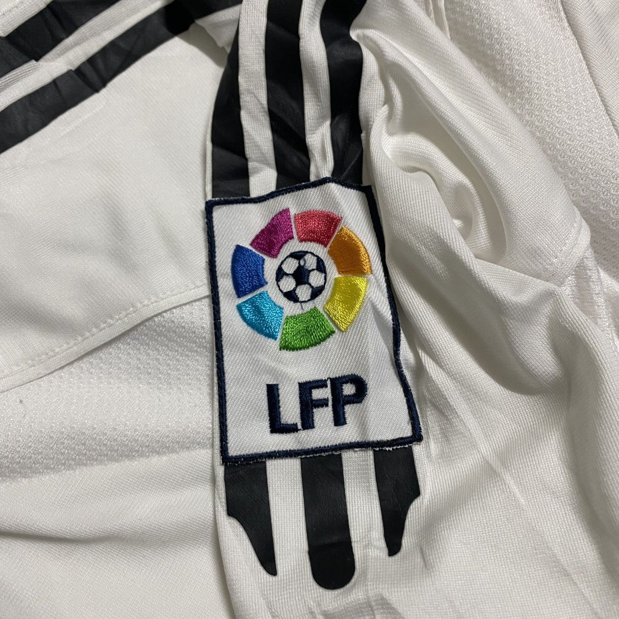 Adidas Vintage Raul Gonzalez Jersey Real Madrid Home 2005 Size US M / EU 48-50 / 2 - 12 Thumbnail