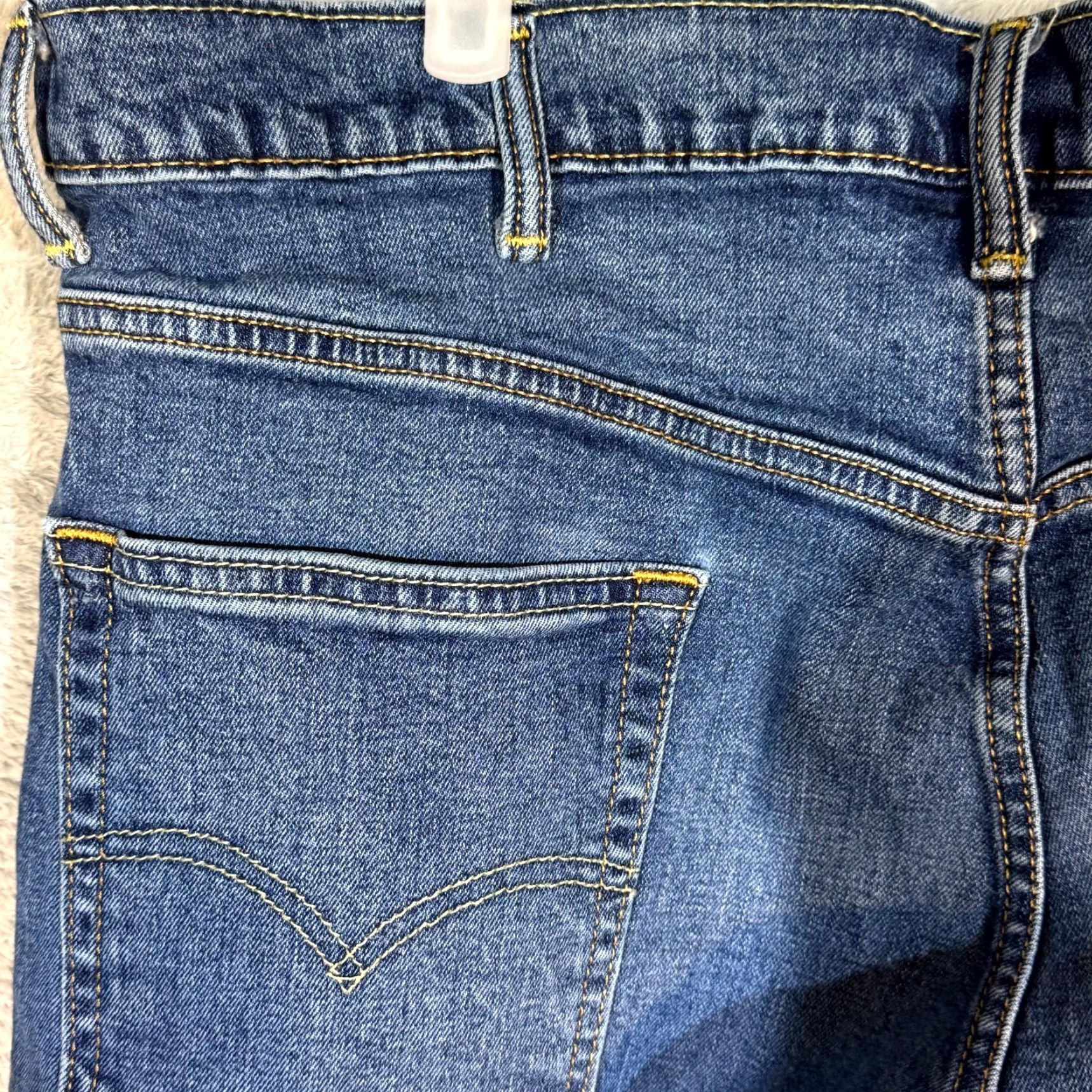 Levi's Levi's Jeans 550 Mens 38 X 32 Blue Denim Stretch Relaxed Straight Leg M1651 Size US 38 / EU 54 - 6 Thumbnail