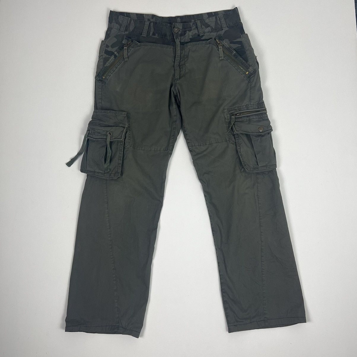 image of If Six Was Nine Vintage Twenty Works Cargo Double Waist Cargo Pants Trousers in Army Green (Size 32