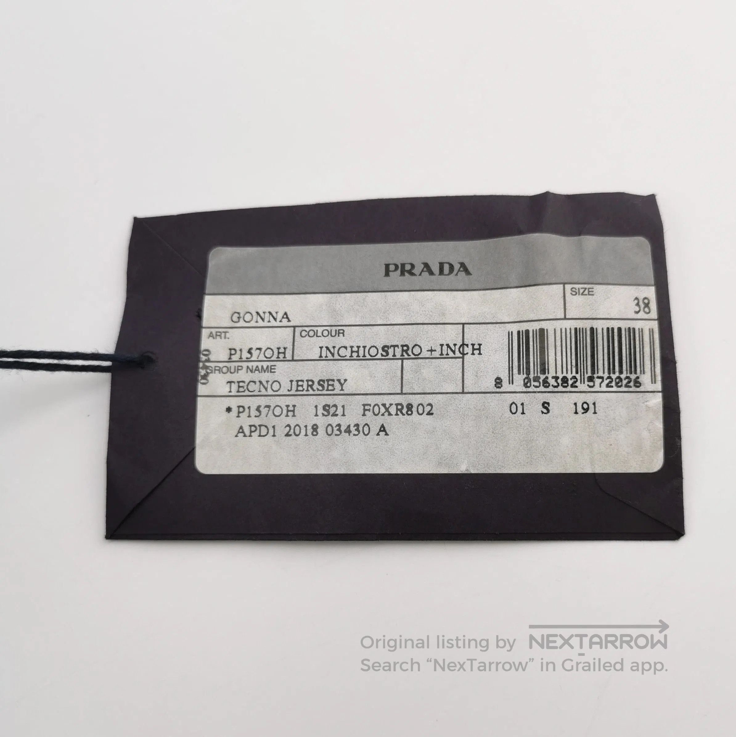 Prada Prada Solid Color Logo Half Skirt . Size 37" - 5 Thumbnail