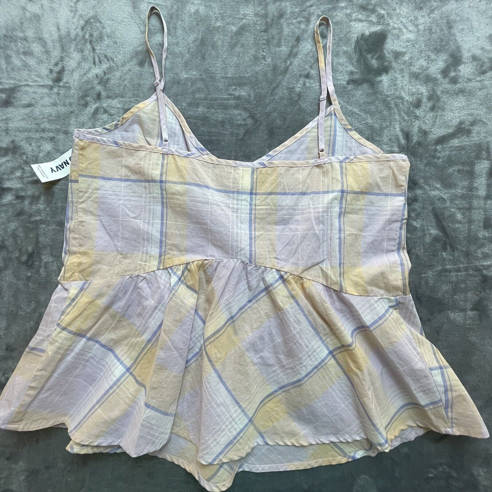 Old Navy Old Navy Crop Tank Top Womens Medium Pastel Ruffle Summery Size M / US 6-8 / IT 42-44 - 2 Thumbnail