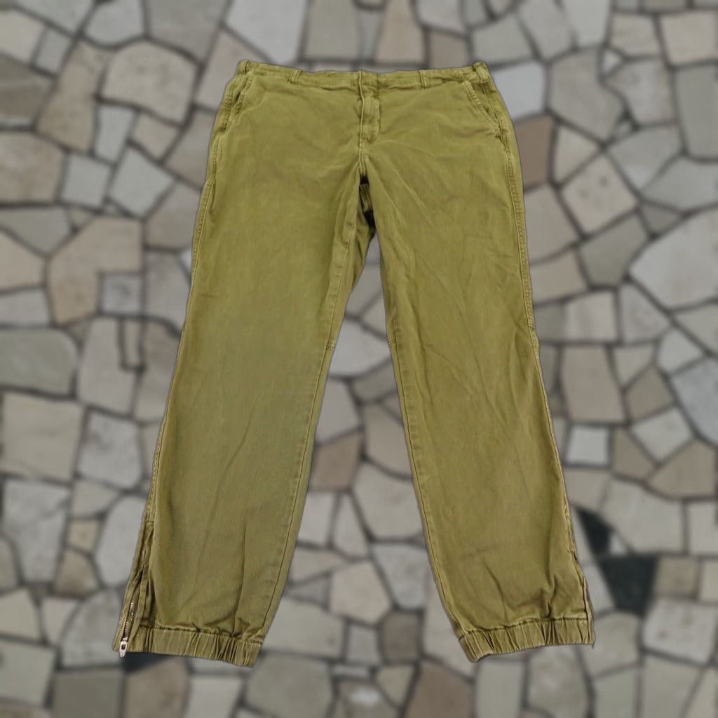 Anthropologie Anthropologie Pants Women 31 Brown Chino Tapered Ankle Zip Twill Relaxed Fit Bohemian Womens Size 34" / US 12 / IT 48 - 1 Thumbnail
