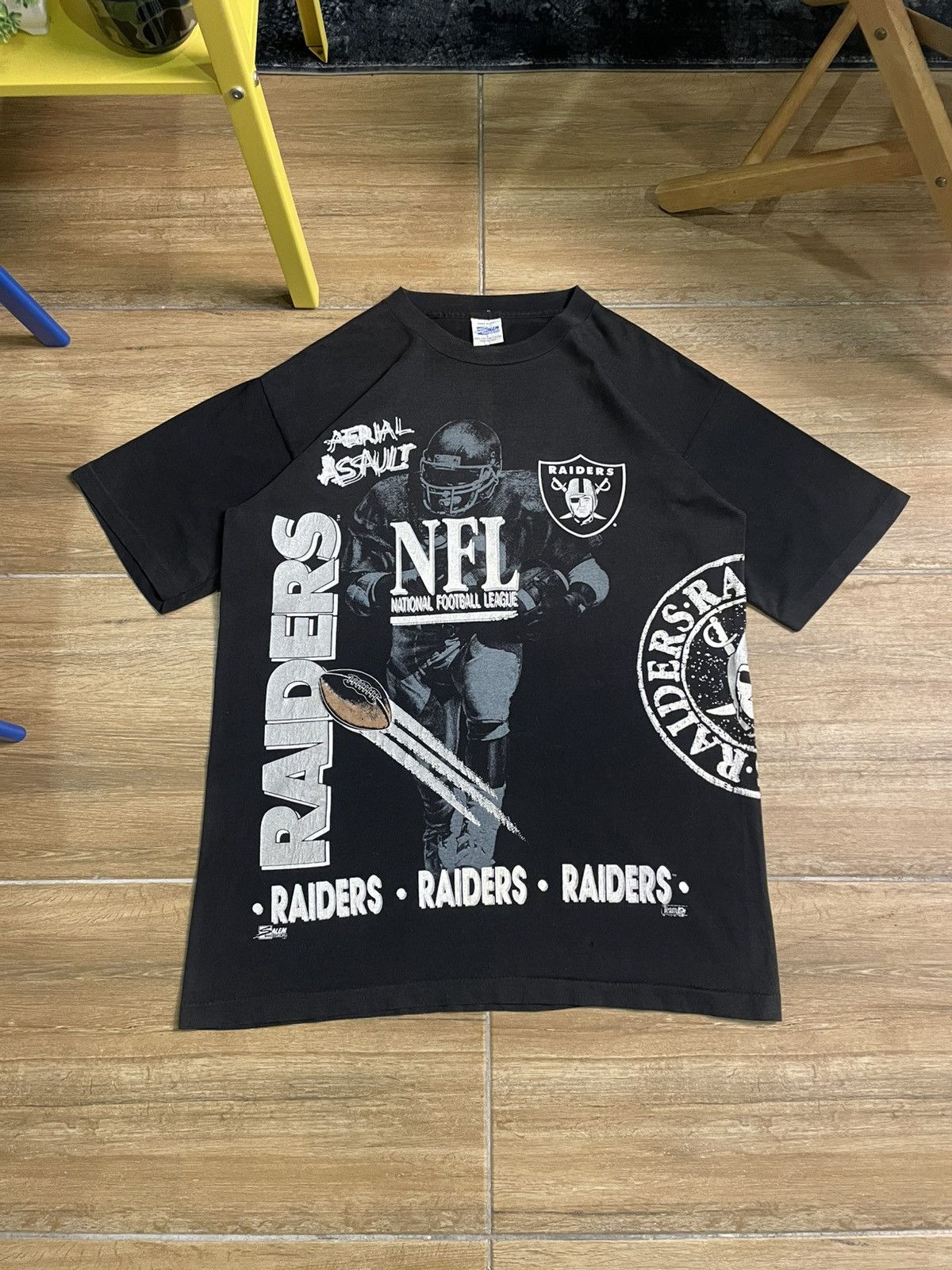 NFL × Vintage 90’s Raiders NFL Salem Overprint Tee Size US L / EU 52-54 / 3 - 1 Thumbnail