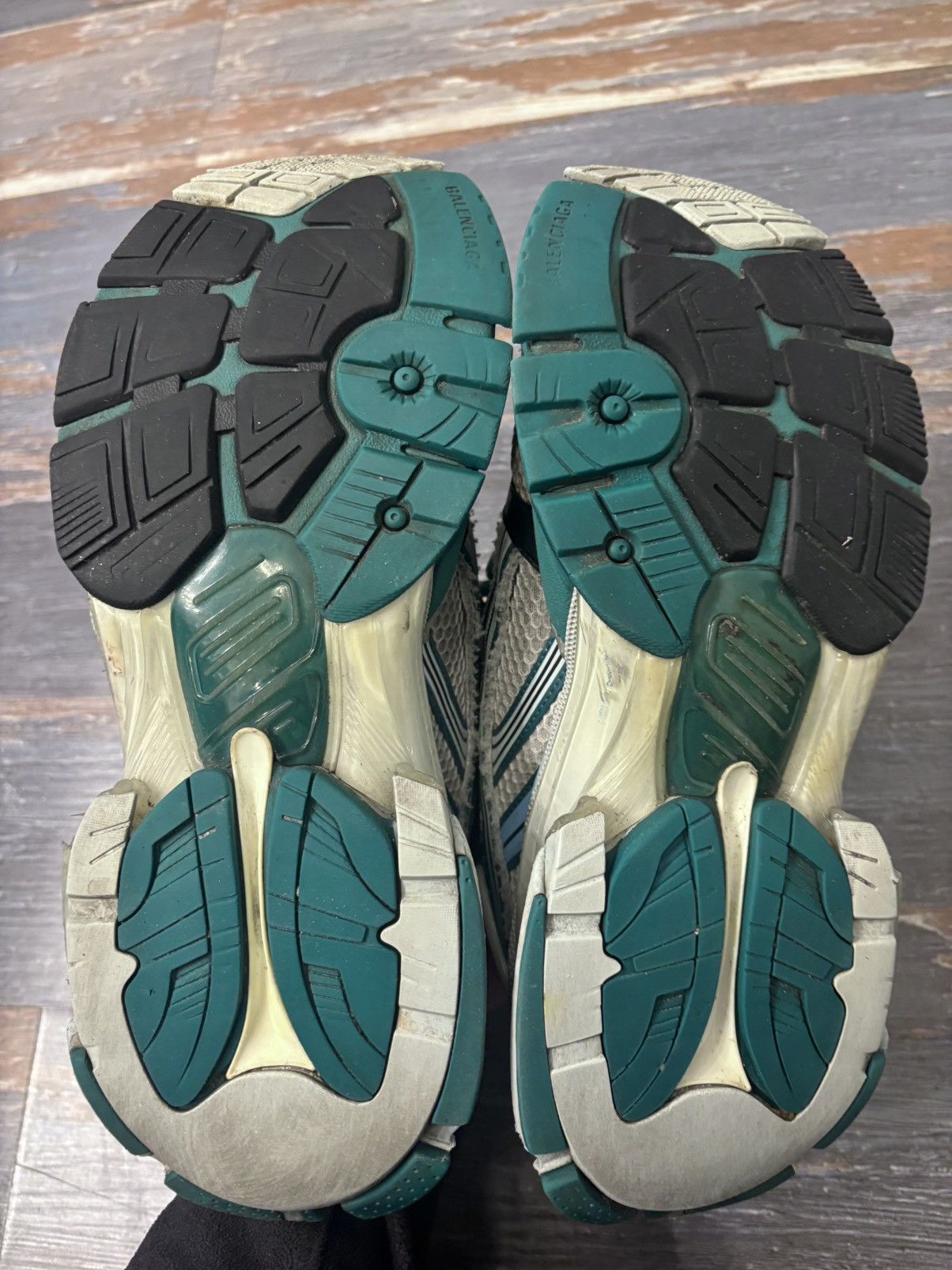 Balenciaga Balenciaga Runner Teal Blue Size US 9 / EU 42 - 5 Thumbnail