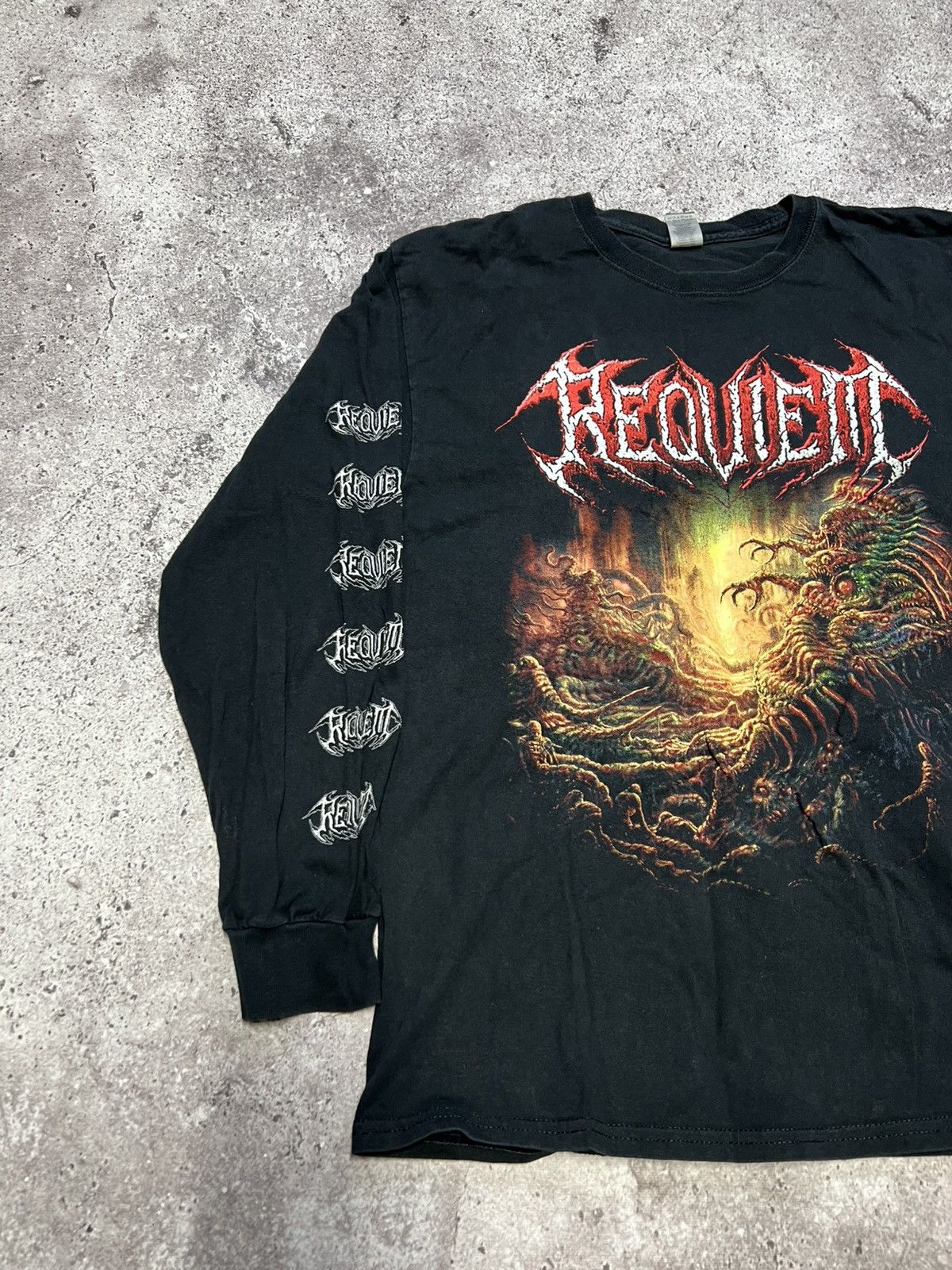 Band Tees Kenshi Requiem World Tour Death Trash Metal Longsleeve Band Size US L / EU 52-54 / 3 - 7 Thumbnail