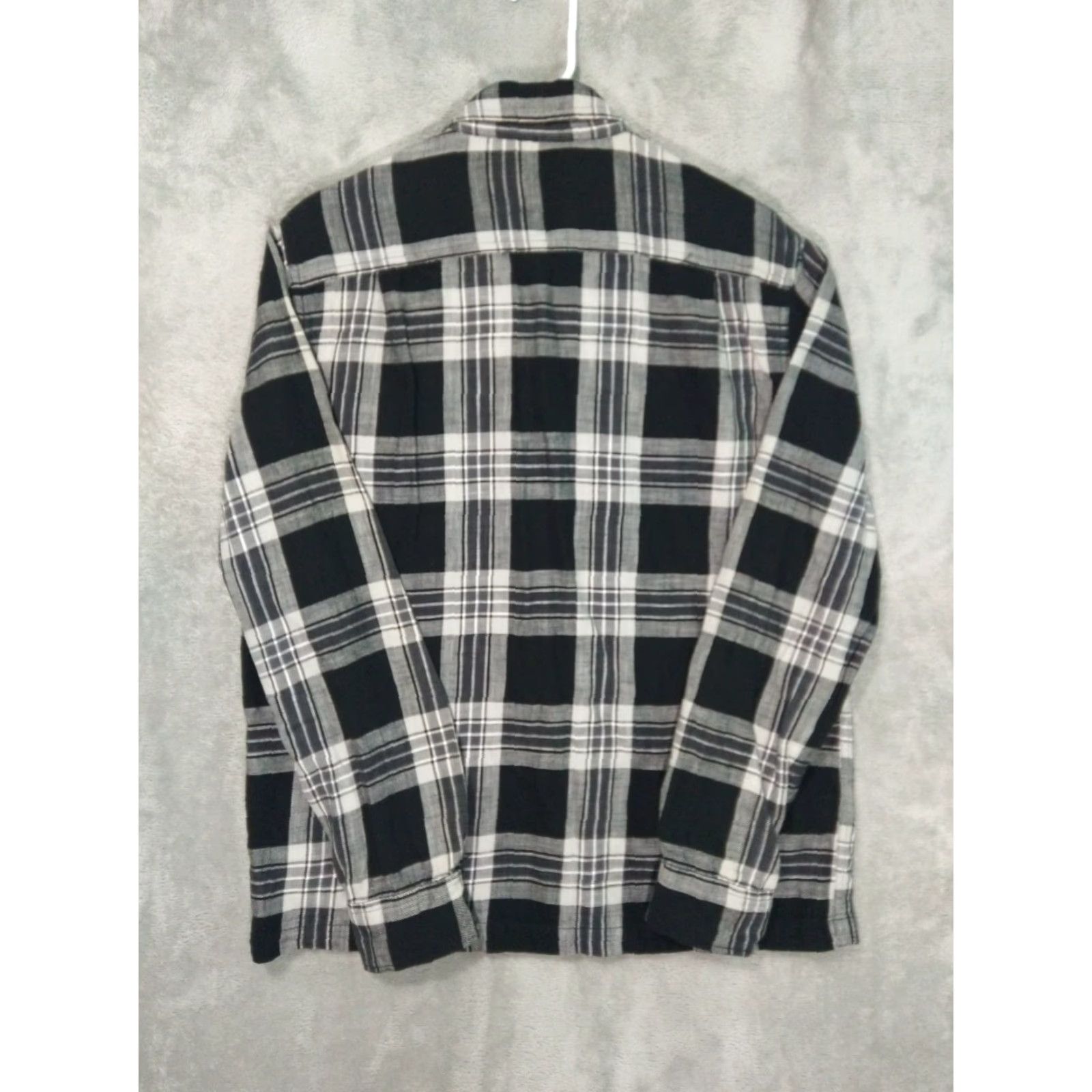 American Eagle Outfitters American Eagle Outfitters Shirt Mens Medium Gray Plaid Flannel Button-Down Cotton Size US M / EU 48-50 / 2 - 2 Thumbnail