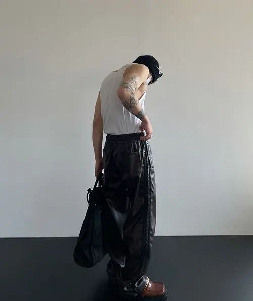 Other PU Leather Black Stripe Elastic Waist Pants Size US 37 - 3 Thumbnail