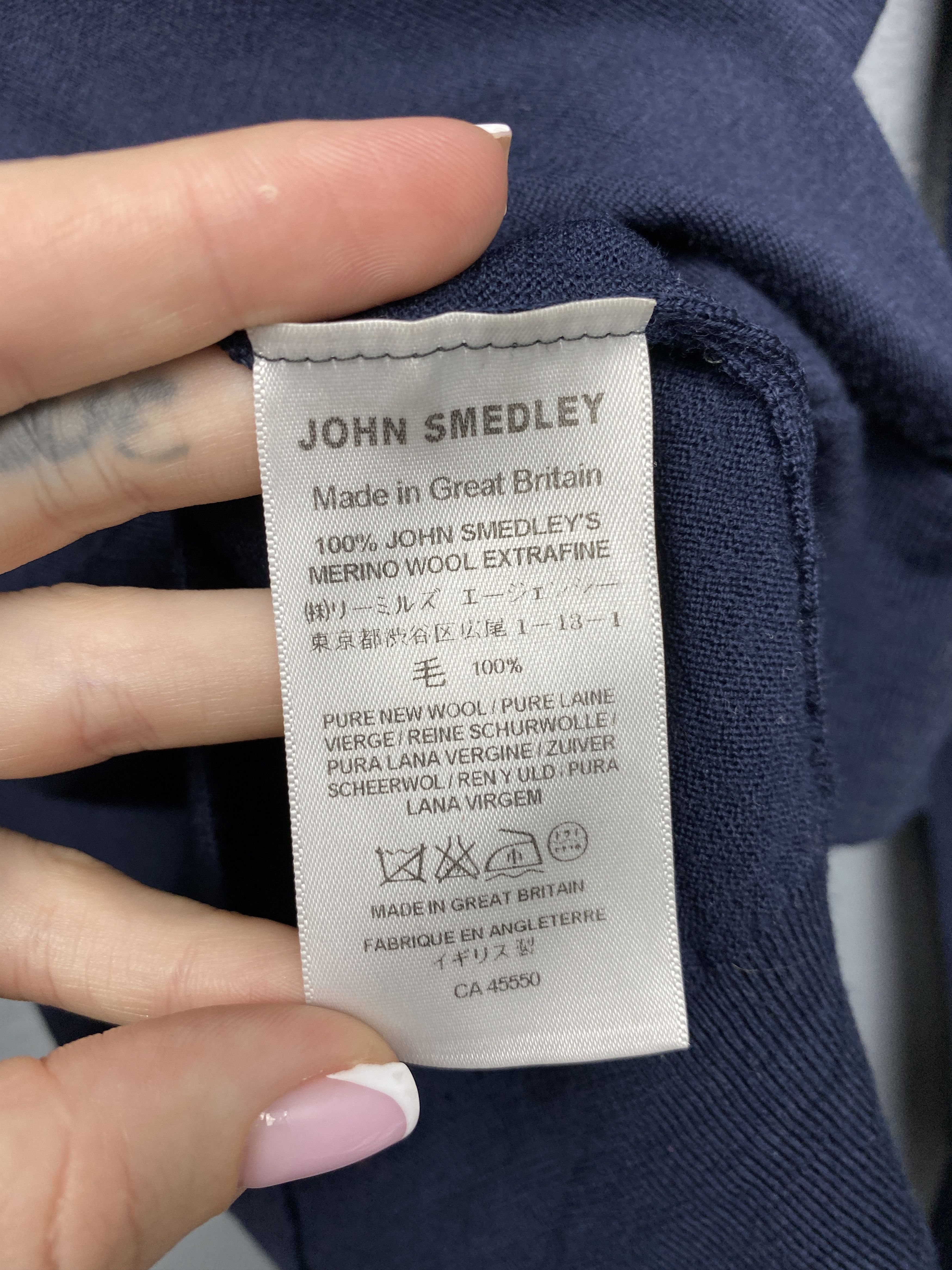 John Smedley John Smedley Vintage Mens Wool Knit V-neck Sweater Size US XL / EU 56 / 4 - 4 Thumbnail