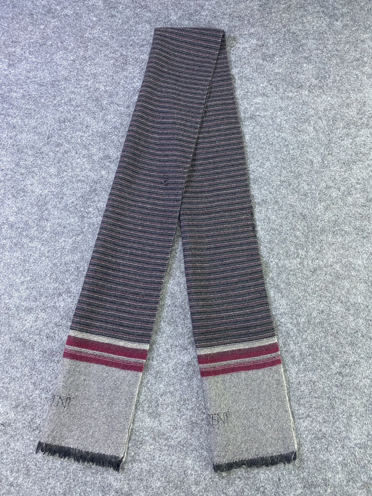 Vintage × Yves Saint Laurent Yves Saint Laurent Scarf/Muffler/Neckwear -T889 Size ONE SIZE - 2 Thumbnail