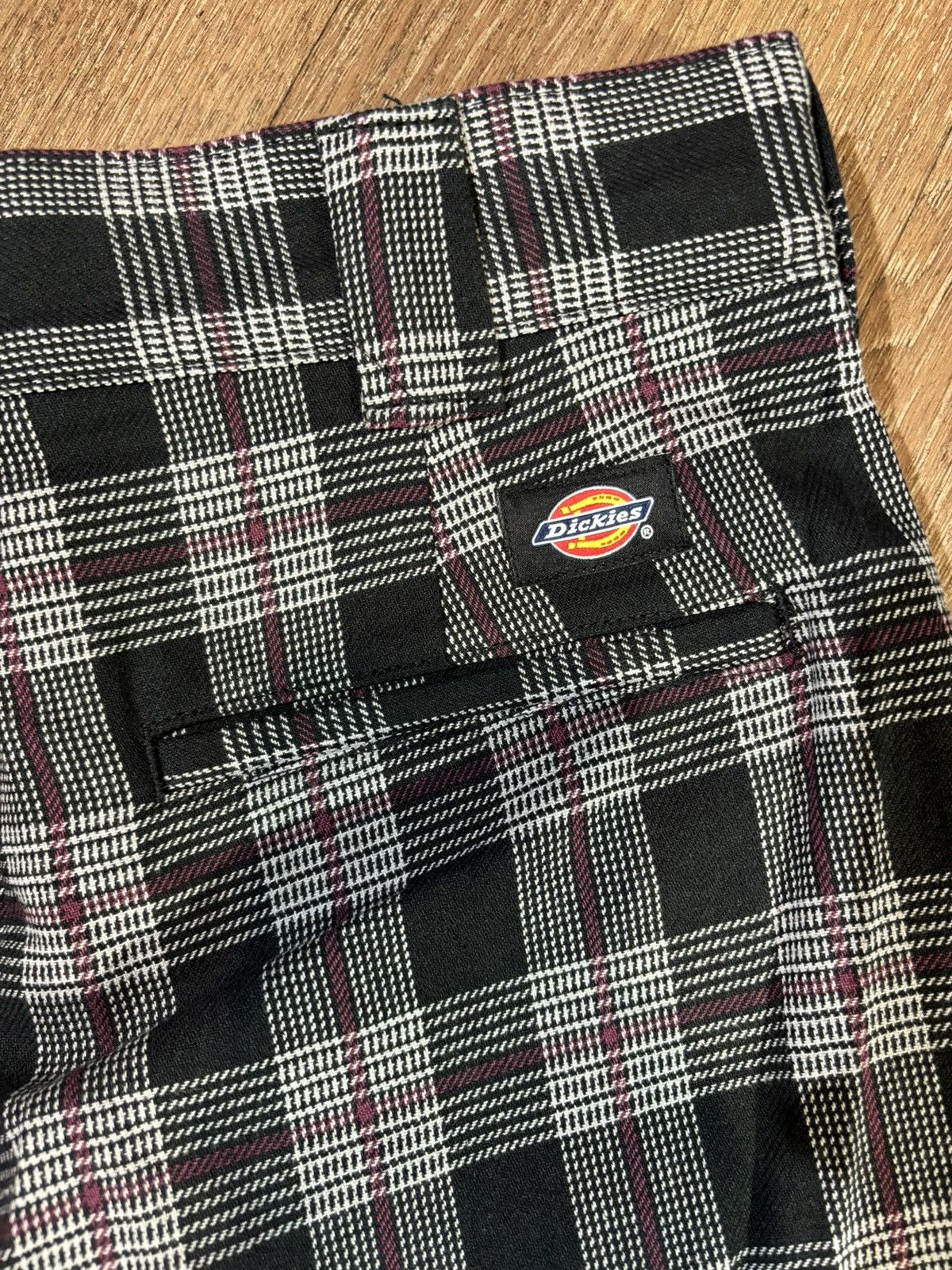 Dickies ***FINAL DROP***RARR BNWT DICKIES REGULAR FIT CHECKER 30x32 Size US 30 / EU 46 - 3 Thumbnail