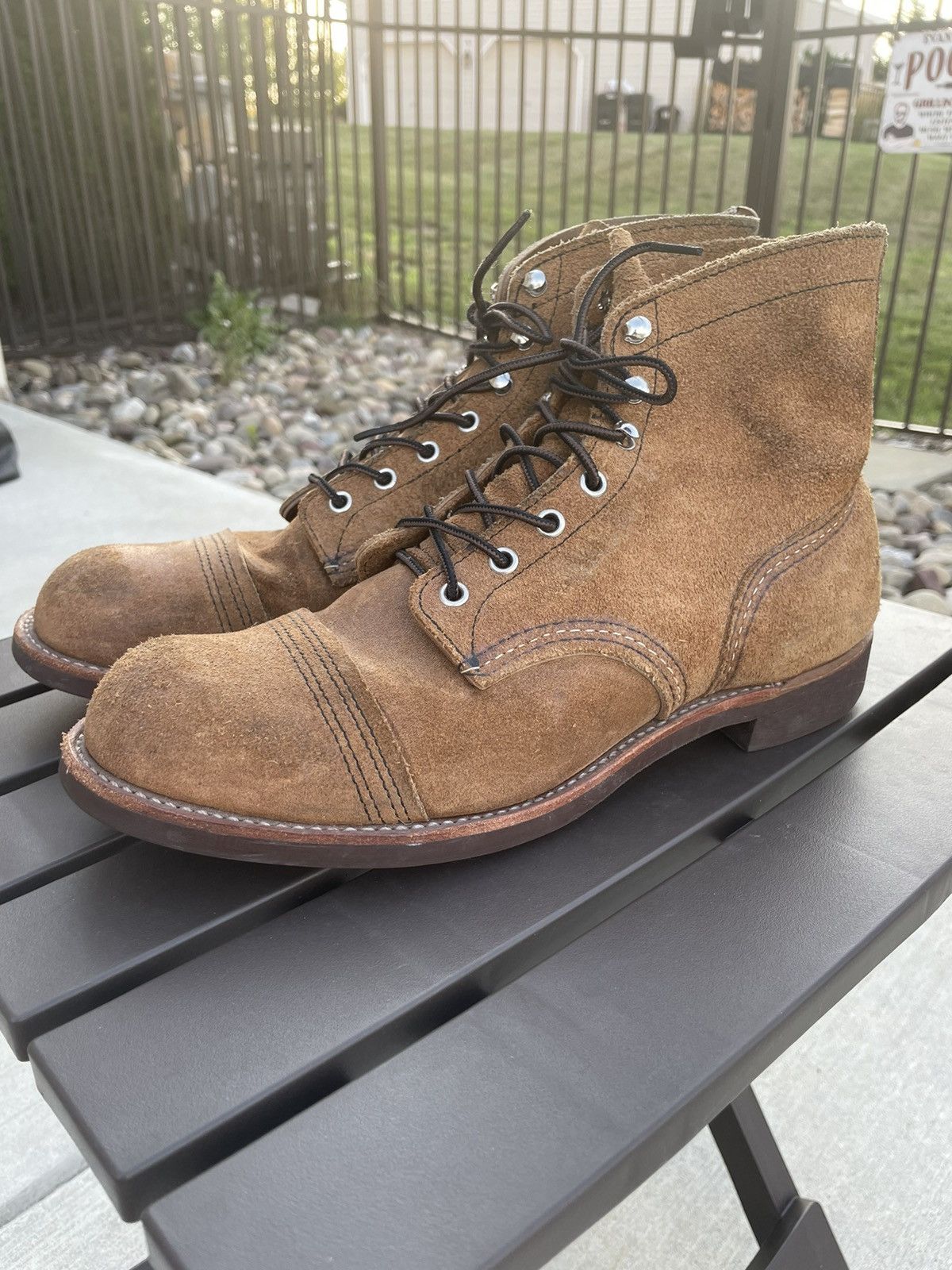 Red wing iron ranger hawthorne muleskinner sales
