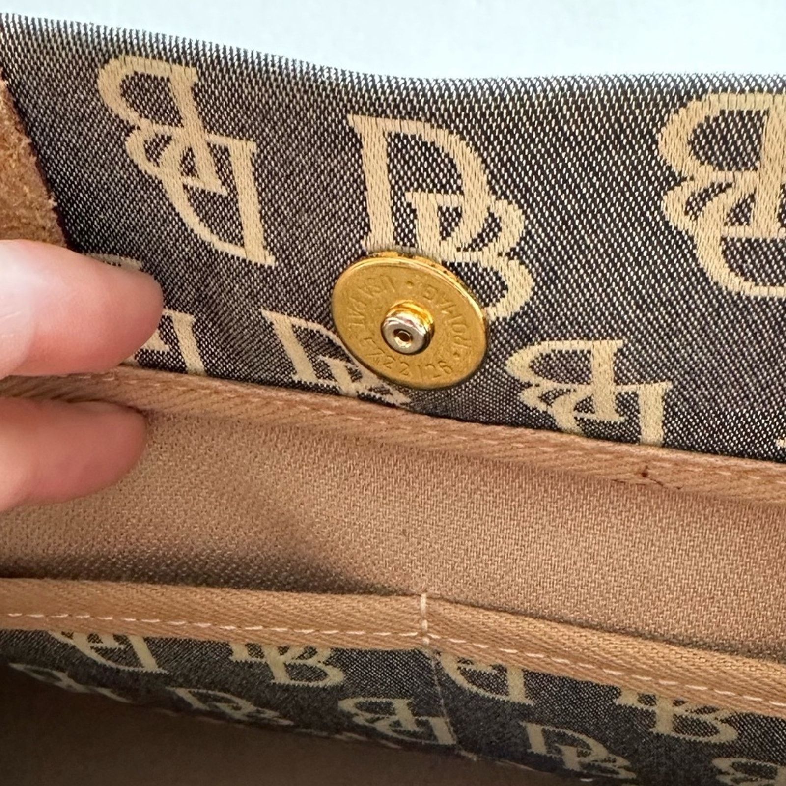 Dooney & Bourke Vintage Dooney & Bourke Authentic Tulip Tassel Tote Bag Size ONE SIZE - 7 Thumbnail
