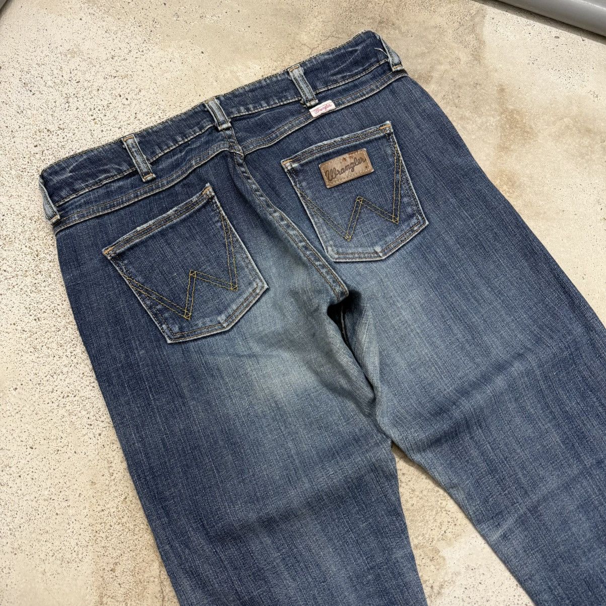 Other Lady Wrangler Whisker Distressed Denim Pants Size 29" - 9 Thumbnail
