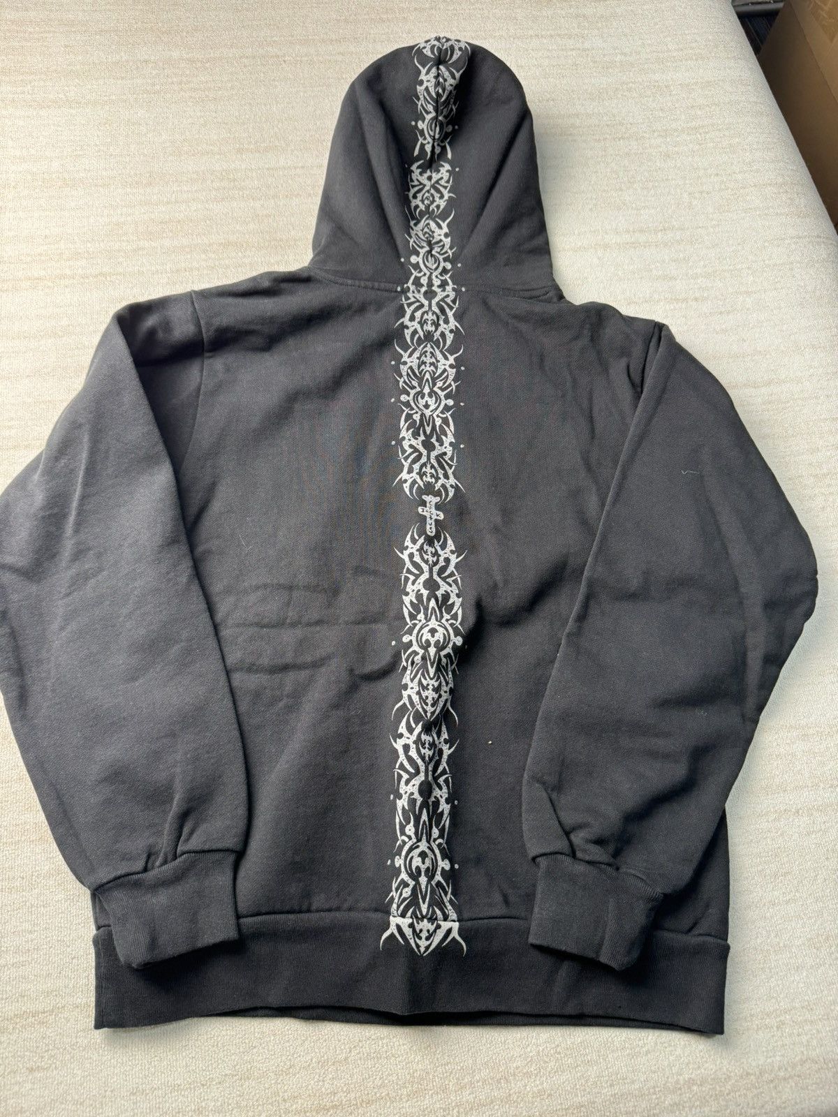 Travis Scott Studded pullover hoodie L Size US S / EU 44-46 / 1 - 1 Thumbnail