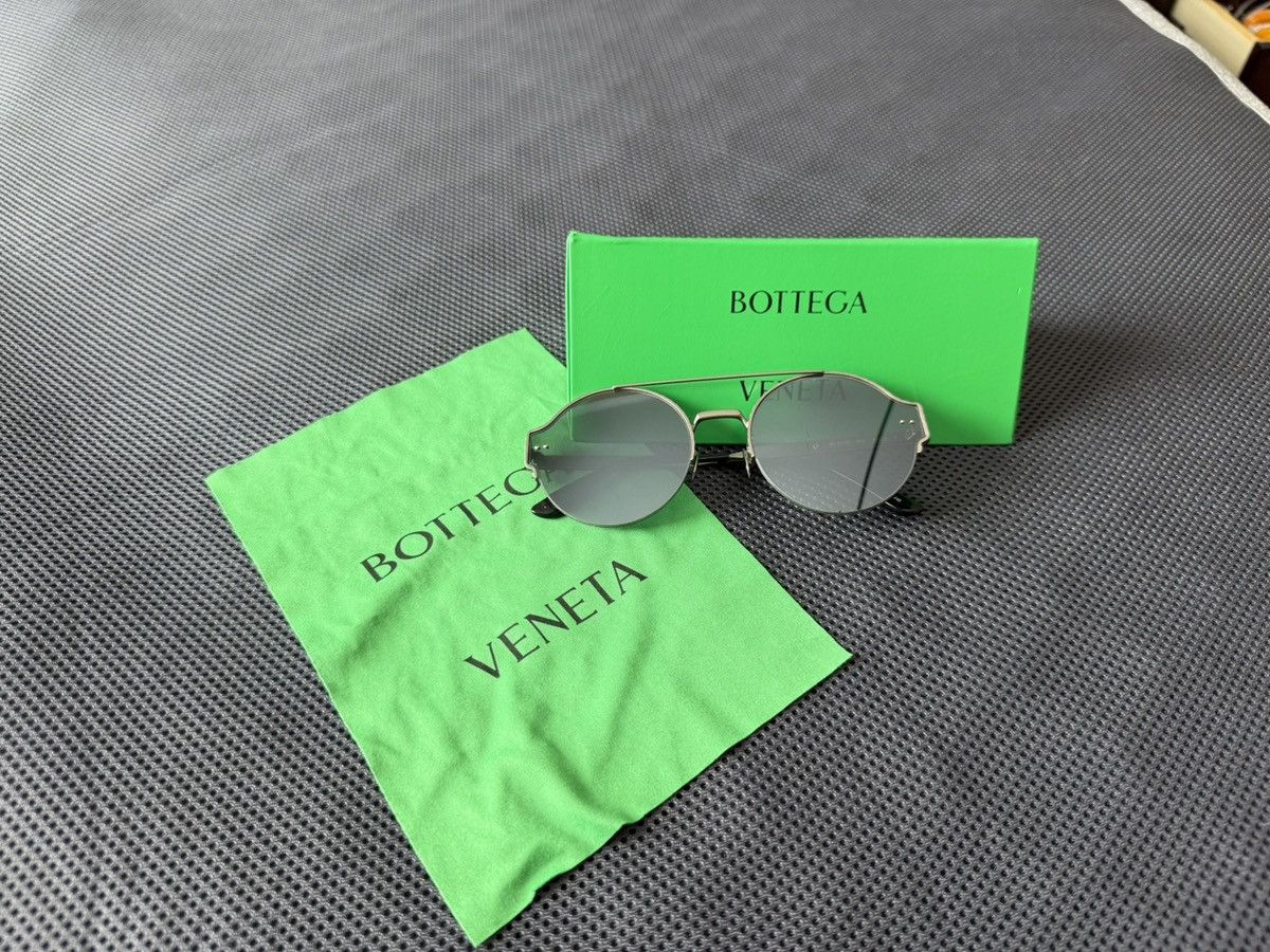 Bottega Veneta Silver Circle Sunglasses