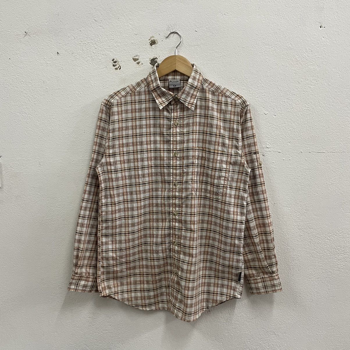 Columbia × Vintage 🔥Vintage Columbia Titanium Checkerd Plaid Buttons Shirts Size US M / EU 48-50 / 2 - 1 Thumbnail