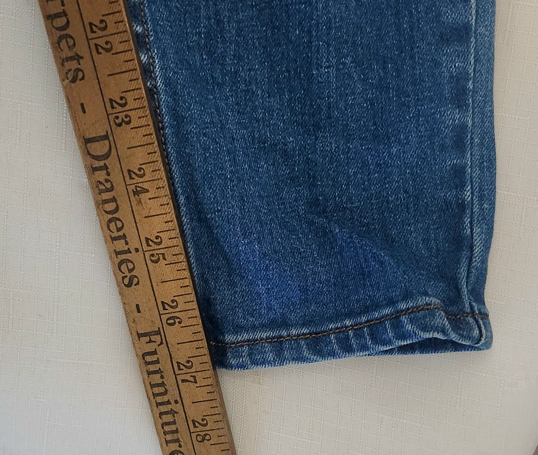 Burberry × Designer Burberry Bambi Ladies 26 Waisted Logo Patch Mid-rise Skinny Size 26" / US 2 / IT 38 - 16 Thumbnail