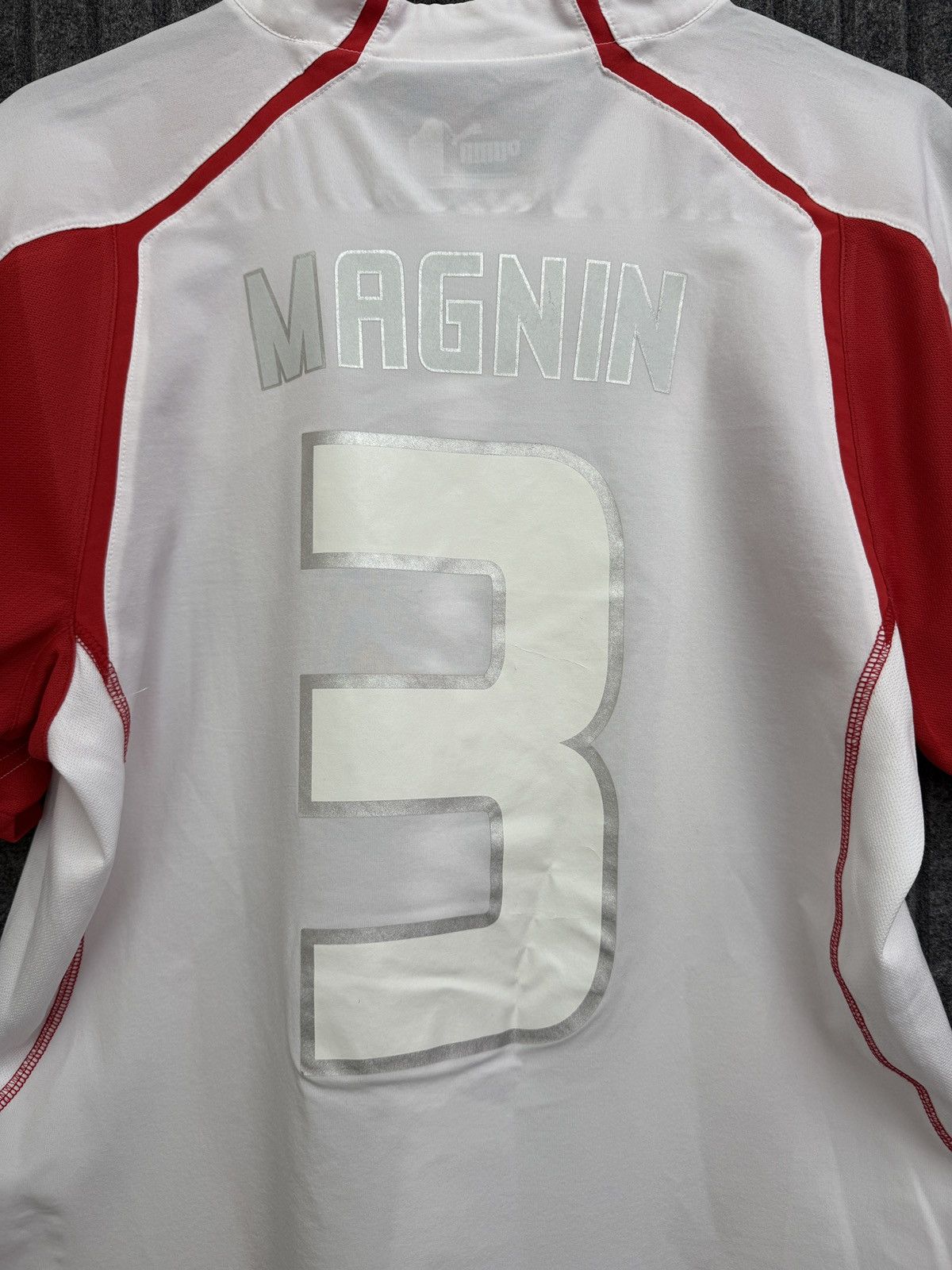 Puma Vintage Puma Switzerland National Team Jersey Magnin #3 Size US L / EU 52-54 / 3 - 15 Thumbnail
