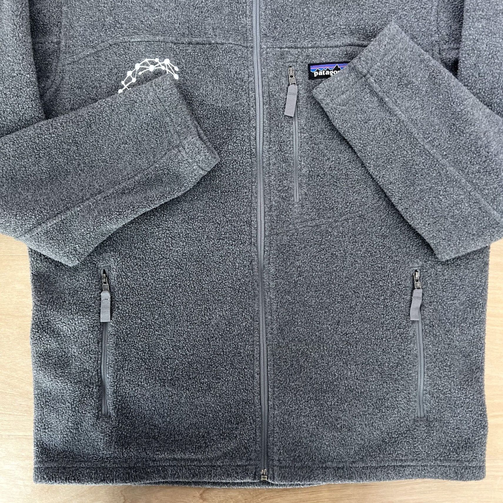 Patagonia Patagonia Synchilla Jacket Small Gray Full Zip Mens Vintage? No Size US S / EU 44-46 / 1 - 5 Thumbnail
