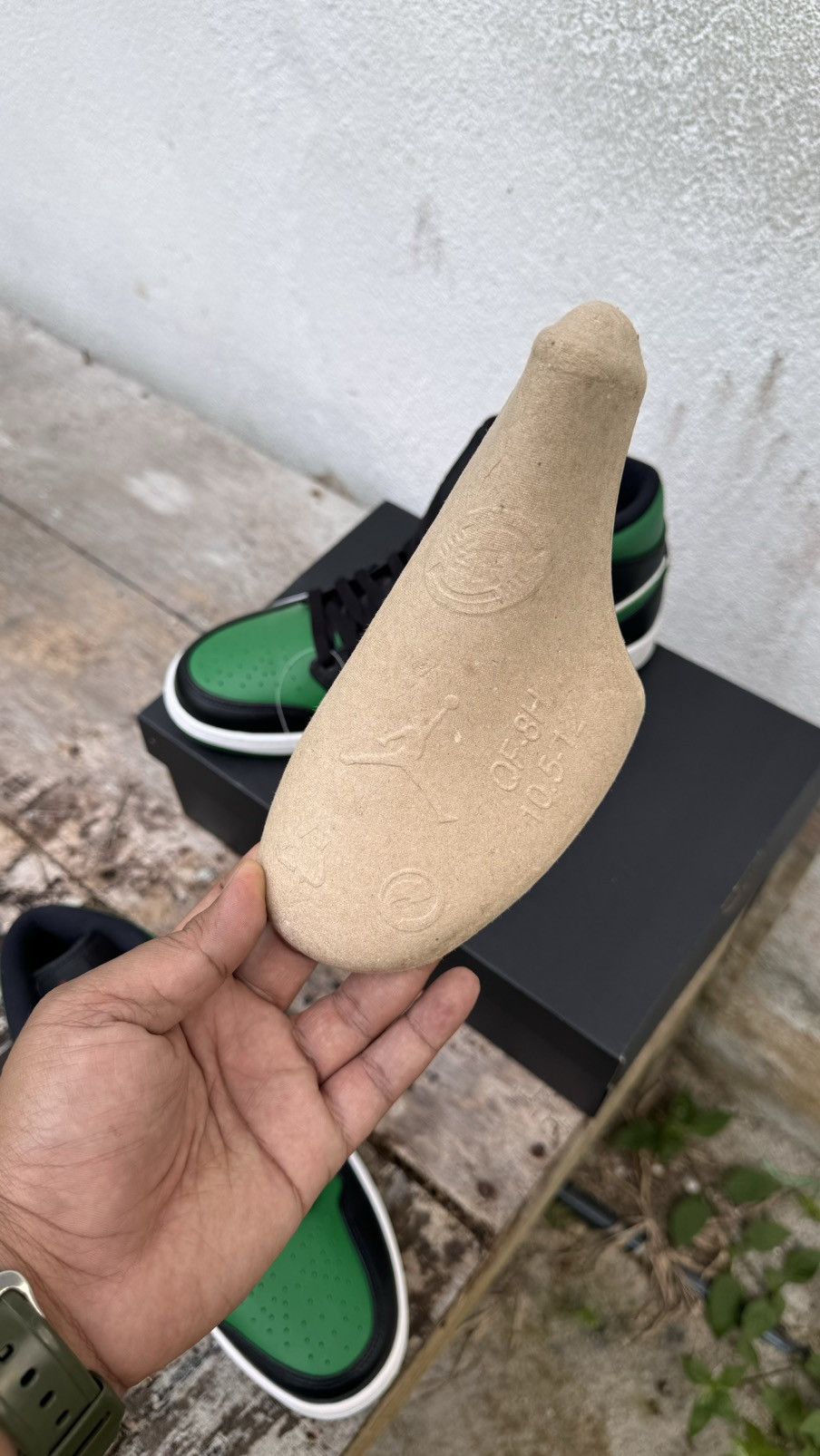 Jordan Brand × Nike Nike Air Jordan 1 Mid Black/Pine Green Size US 11 / EU 44 - 6 Thumbnail