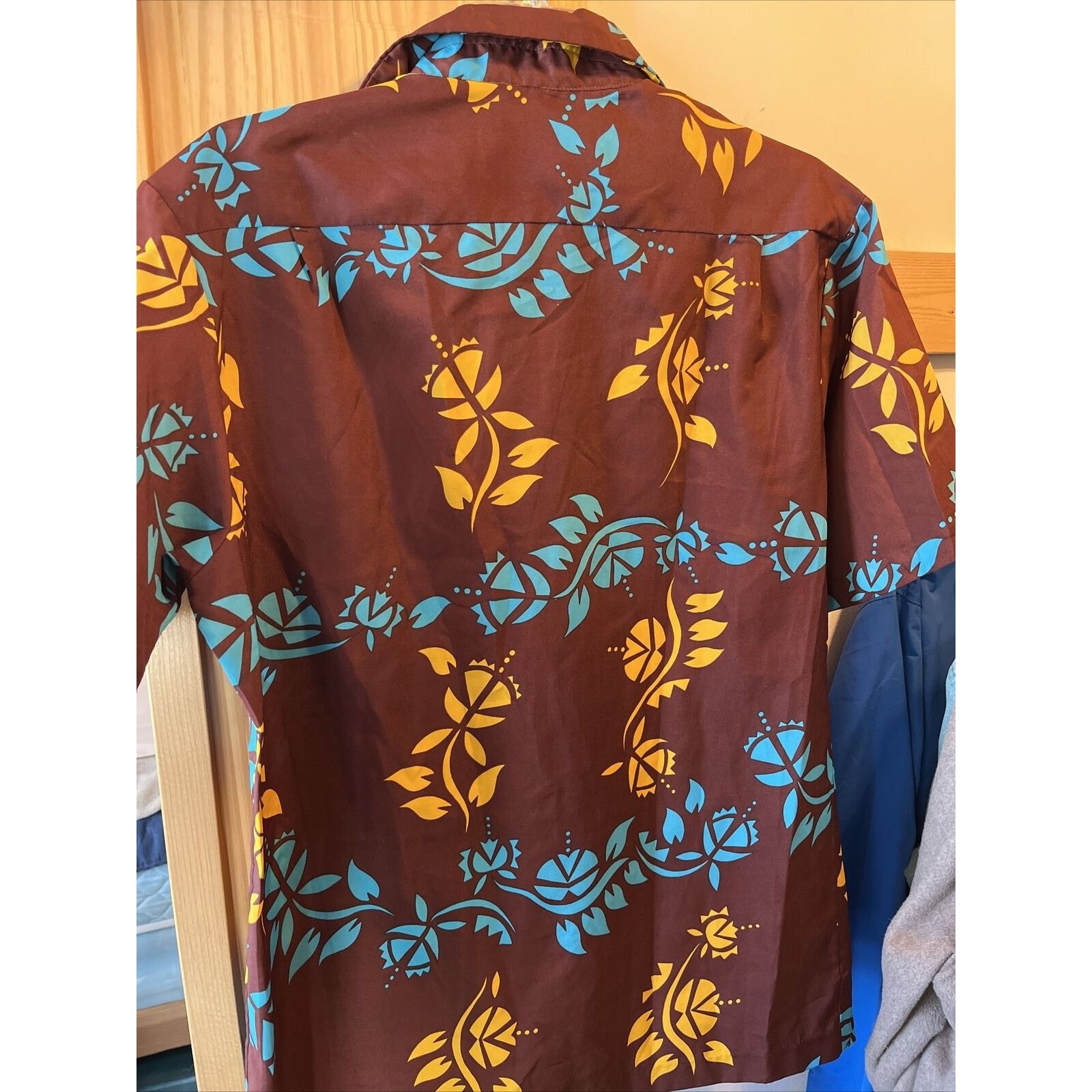 Other Pomare Vintage Men’s M Brown Floral Polyester Hawaiian Shirt Size US M / EU 48-50 / 2 - 9 Thumbnail