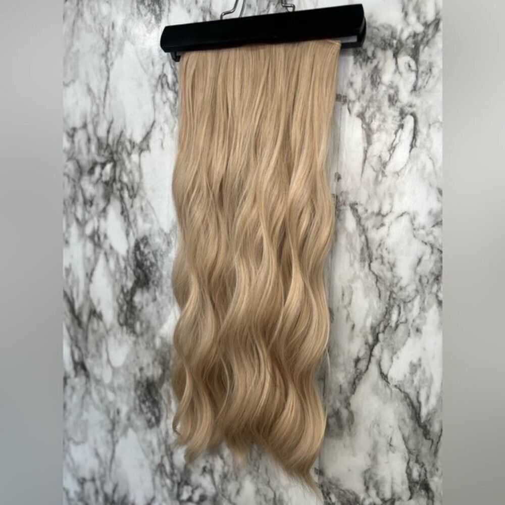 Other 20 IN VOLUMIZING WEFT CLIP IN SET LIGHT BLONDE CURLY WAVE H Size ONE SIZE - 8 Thumbnail
