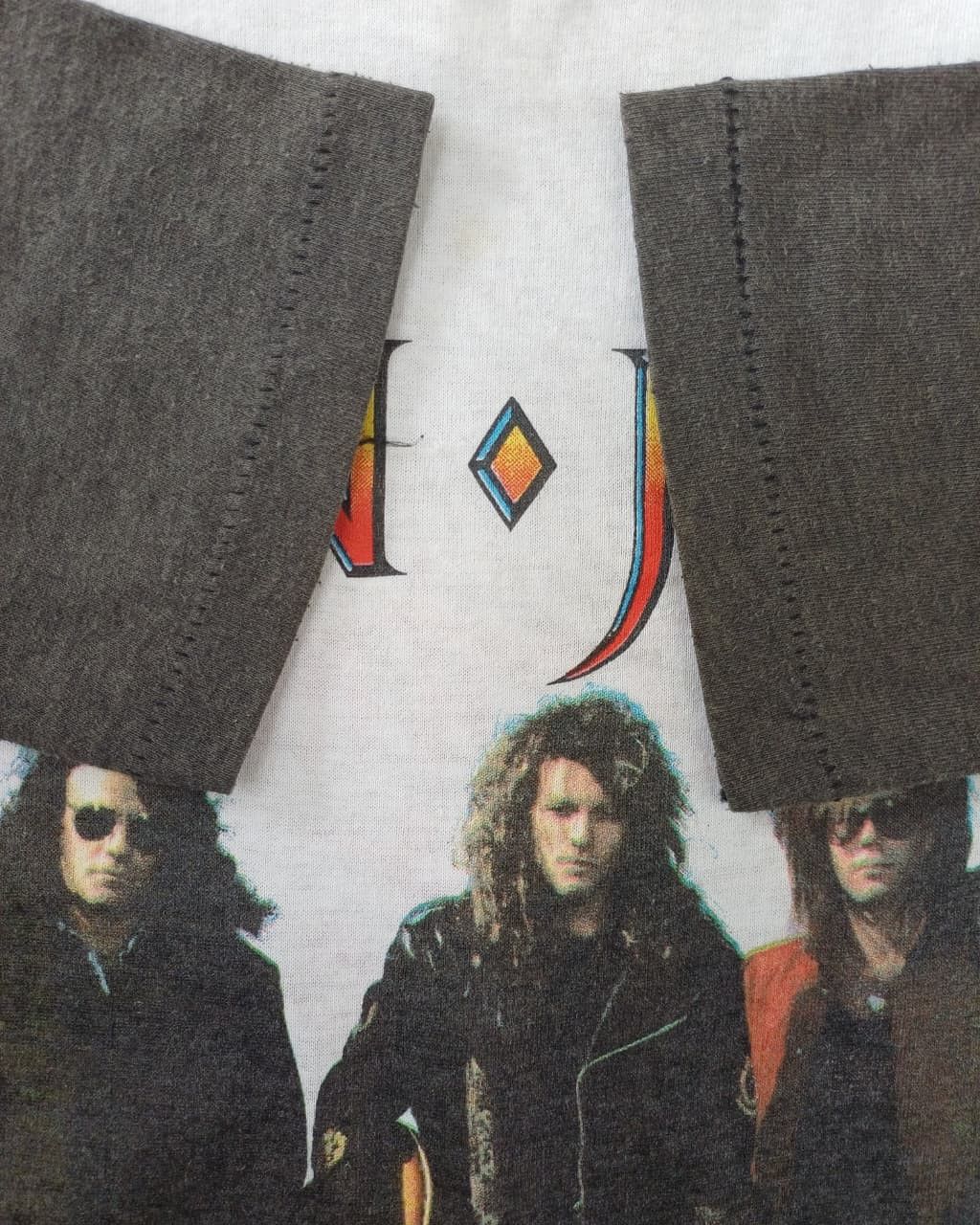 Other Vintage 80s bon jovi tour raglan tshirt band 90s y2k Size US M / EU 48-50 / 2 - 6 Thumbnail