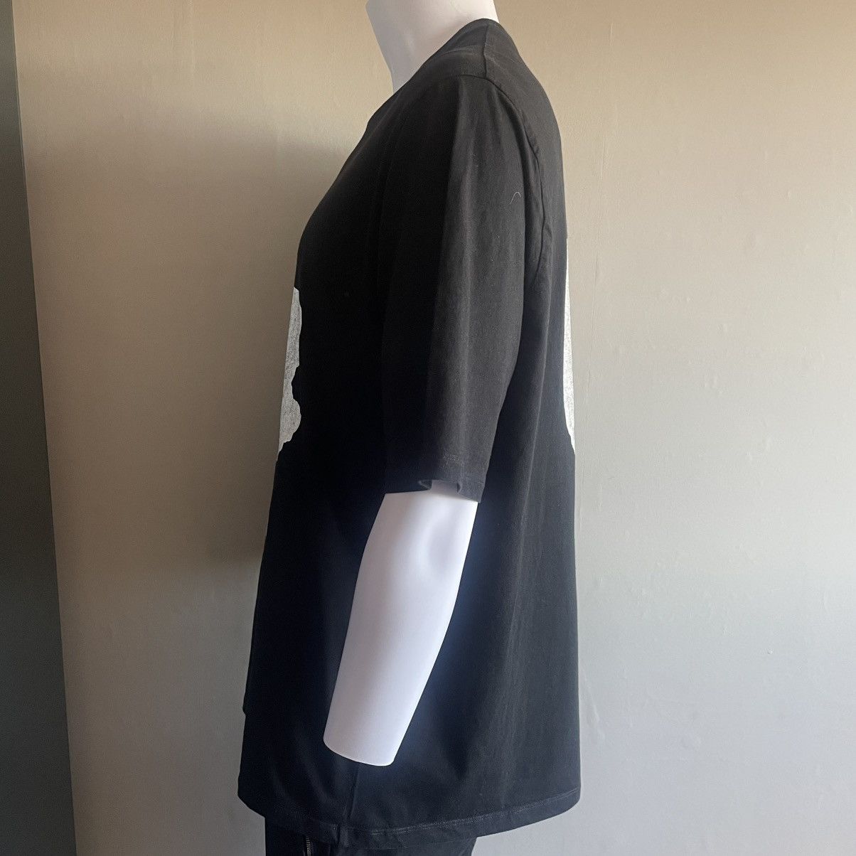 Neil Barrett Neil Barrett Siouxsie and the Banshees Oversized T Shirt Size US M / EU 48-50 / 2 - 3 Thumbnail