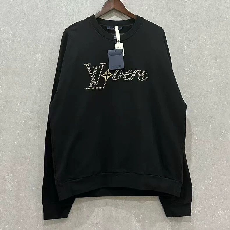 Louis Vuitton Louis Vuitton Black studded letter sweatshirt Size US XXL / EU 58 / 5 - 1 Thumbnail